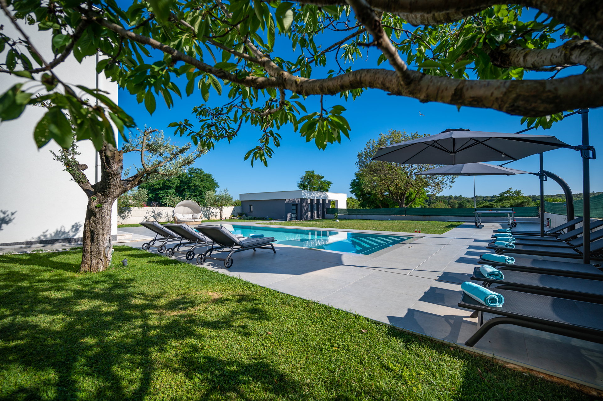 Villa Soriso with Pool