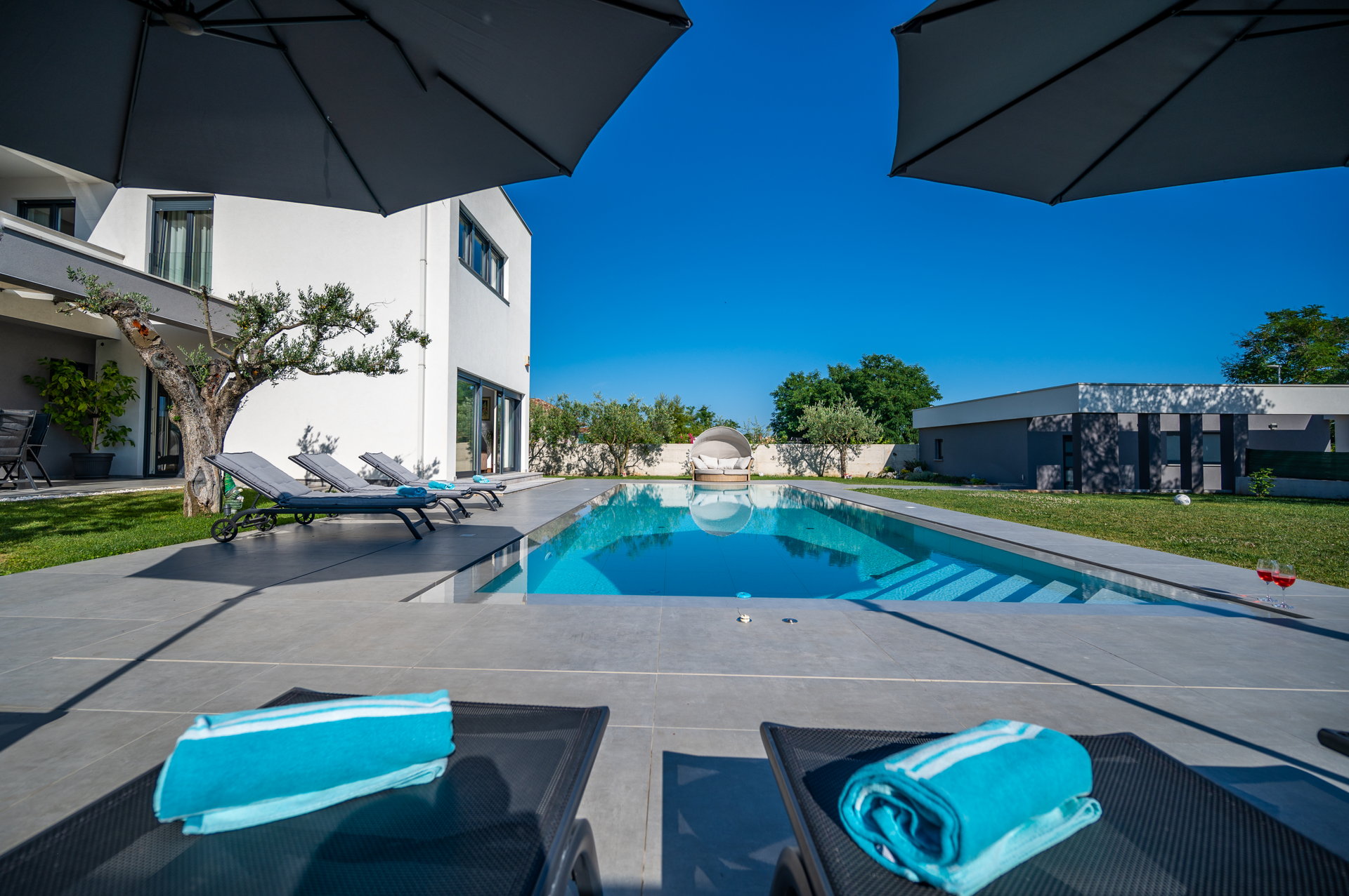 Villa Soriso with Pool