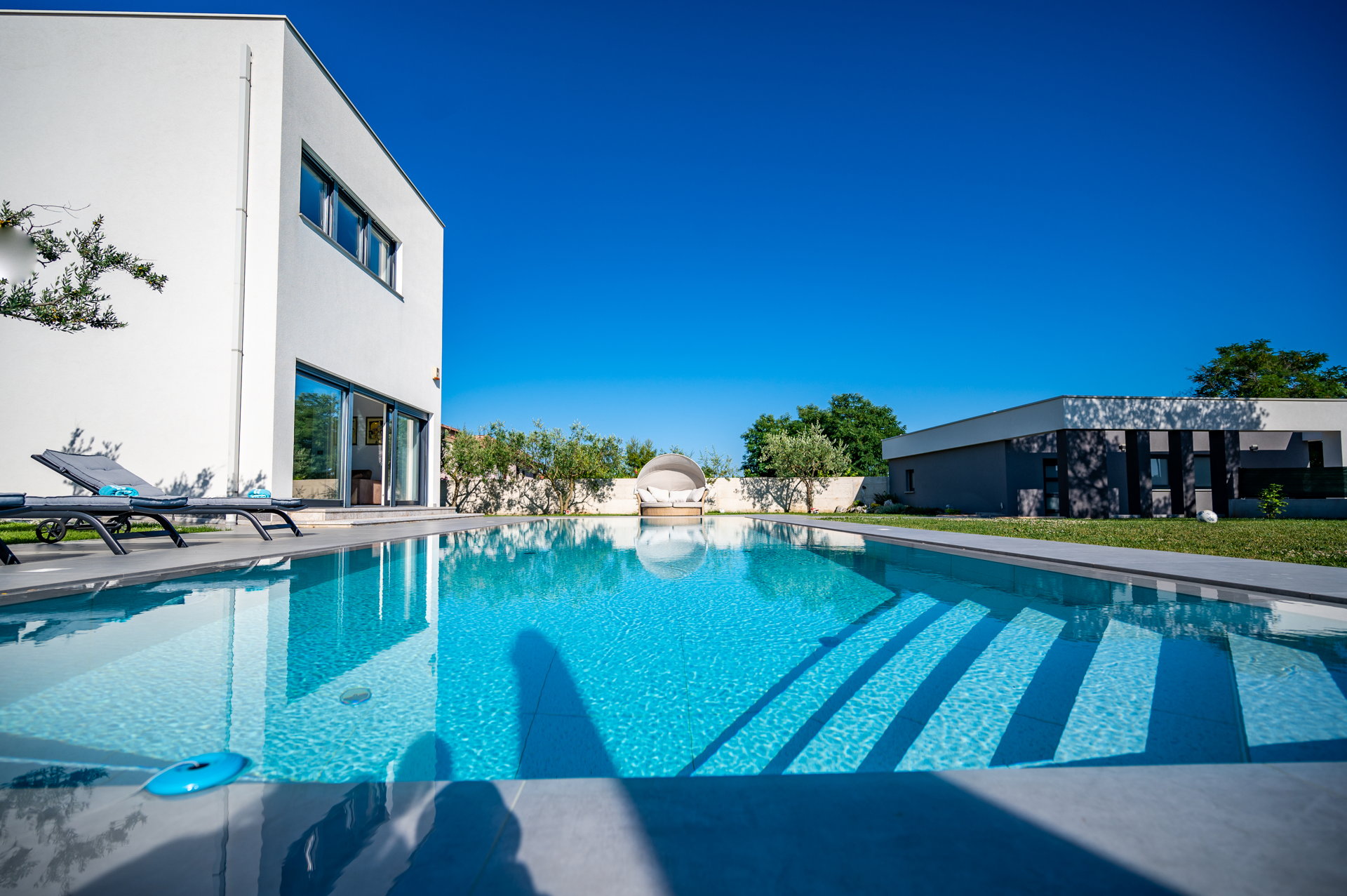 Villa Soriso with Pool