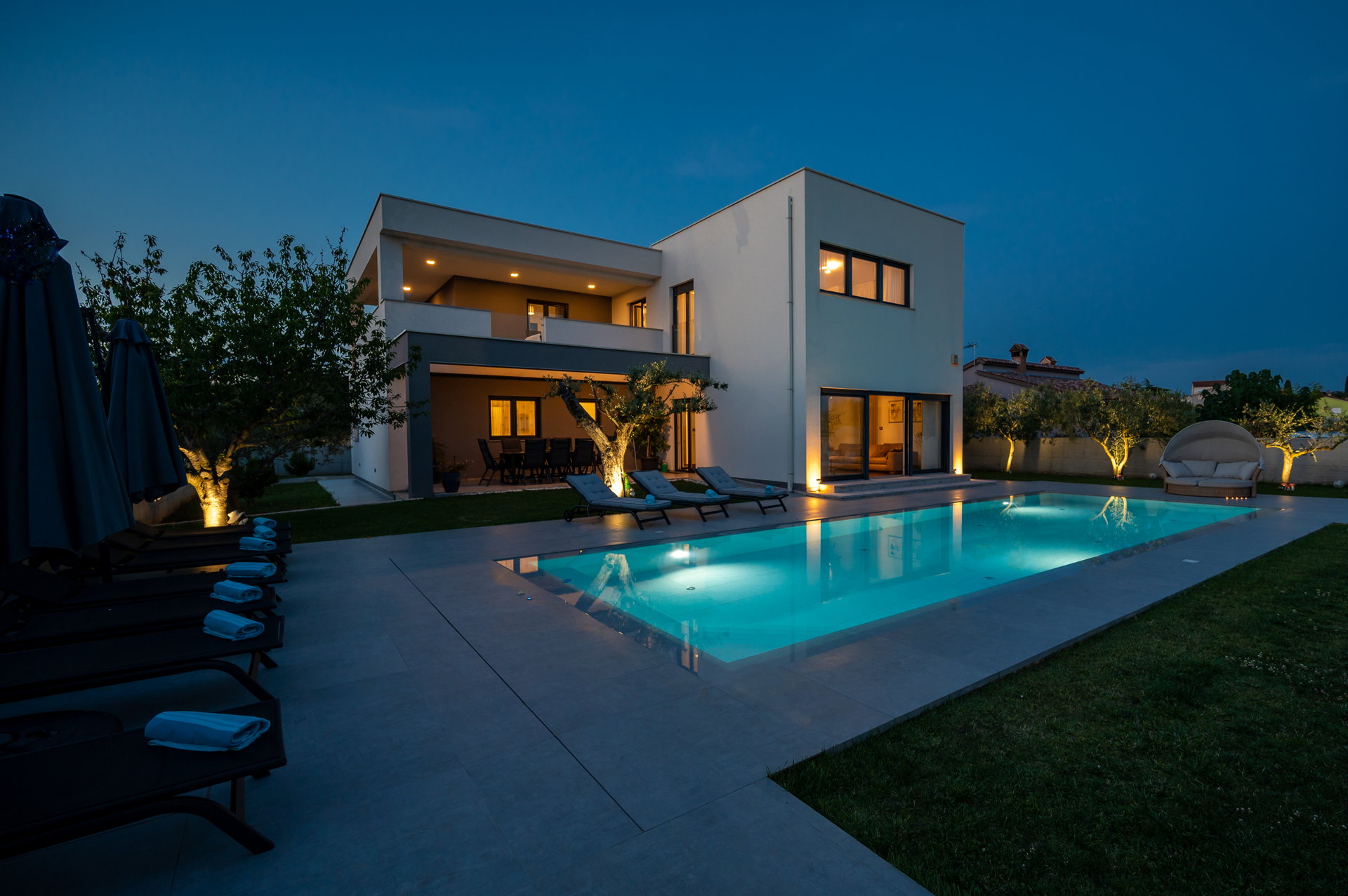 Villa Soriso with Pool