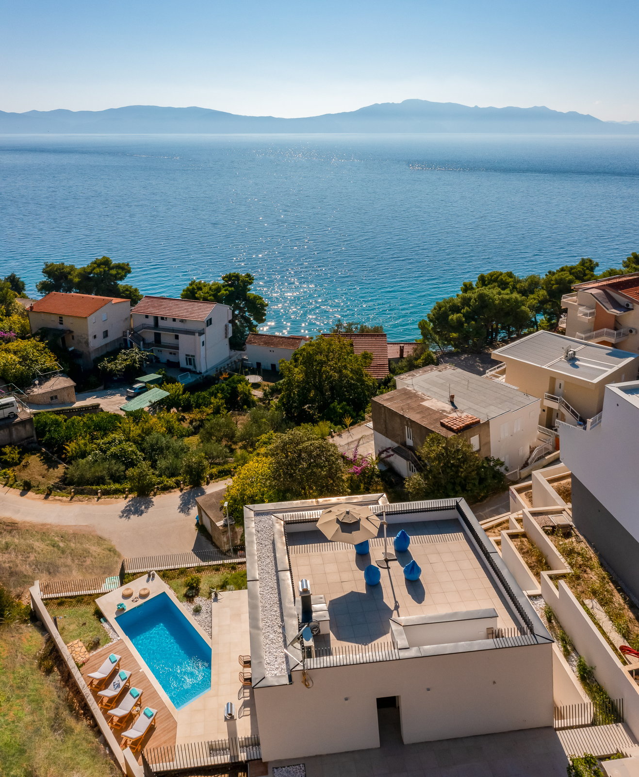 Villa Sun Kissed with Pool