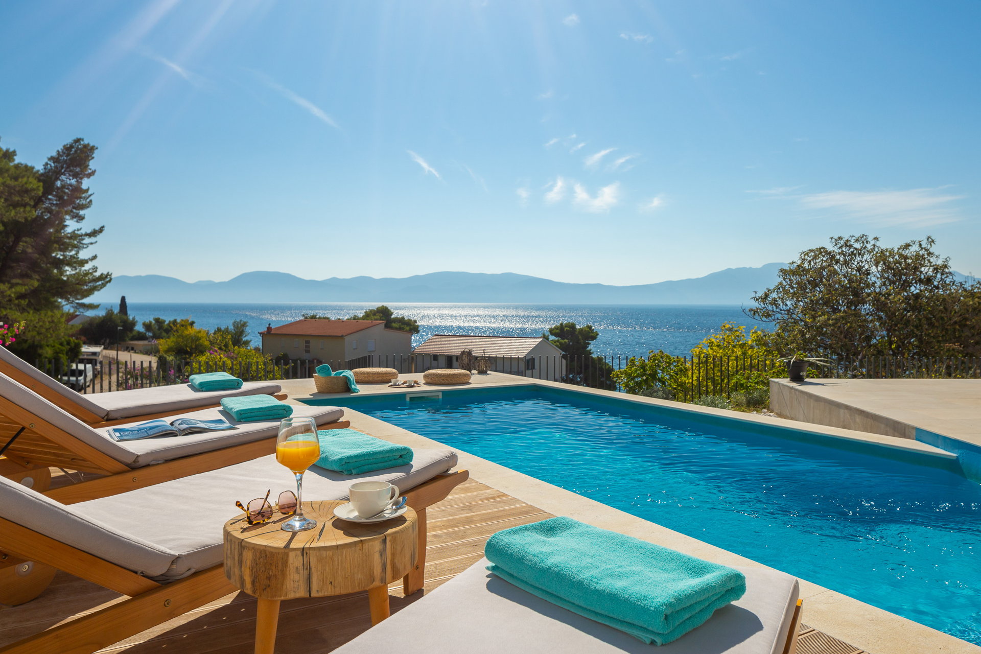 Villa Sun Kissed with Pool