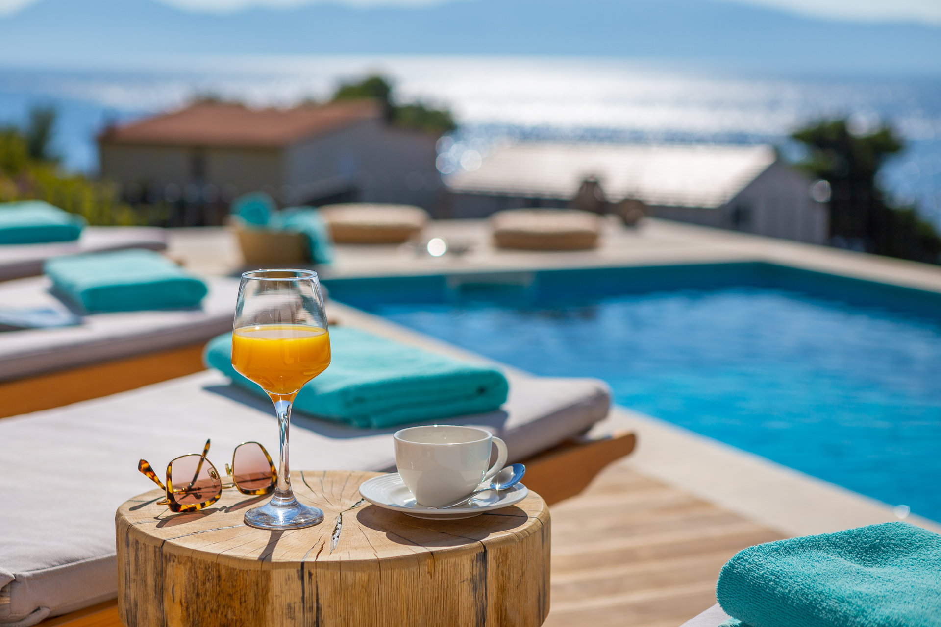 Villa Sun Kissed with Pool