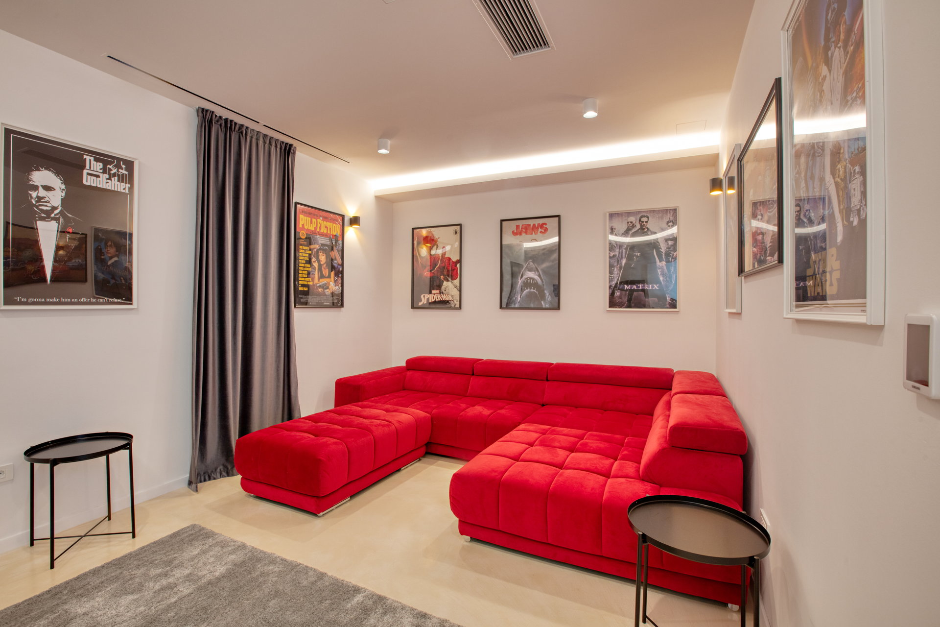 Luxury Villa Touch of Art with Pool