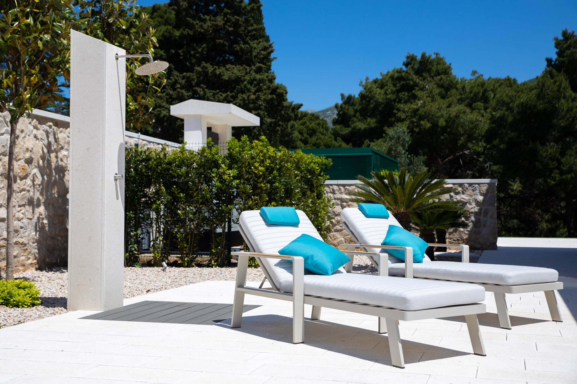 Luxury Villa Somber with Pool