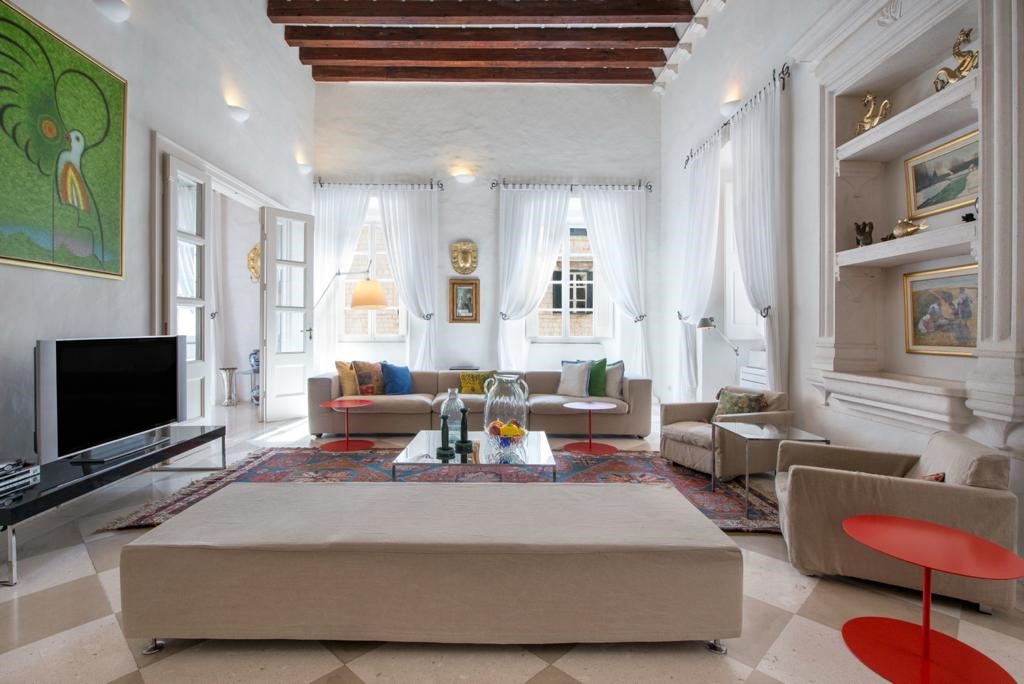 Luxury Villa Virtuoso