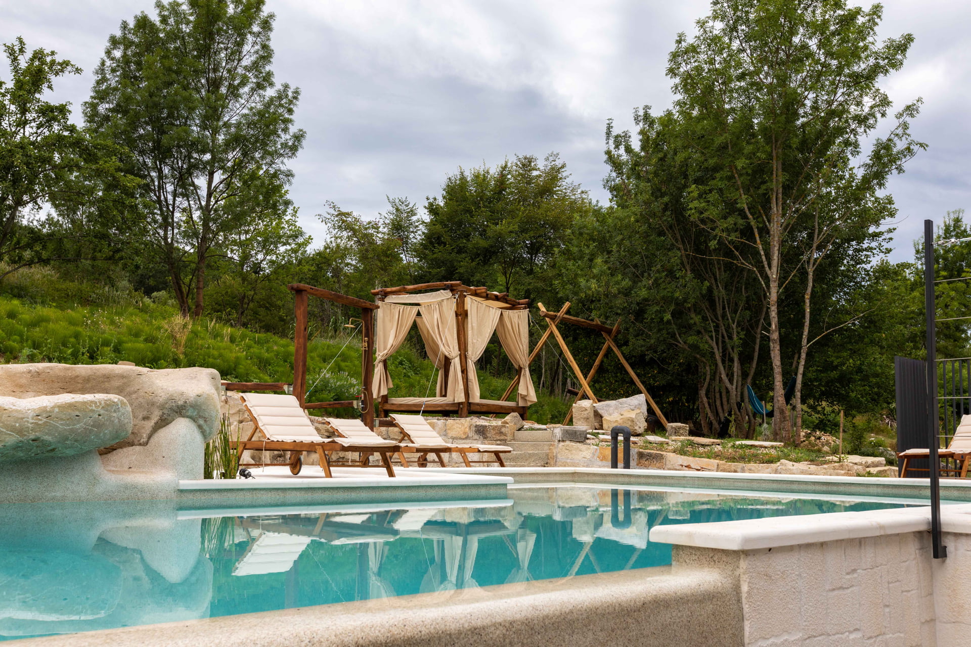 Villa Hillside with Pool