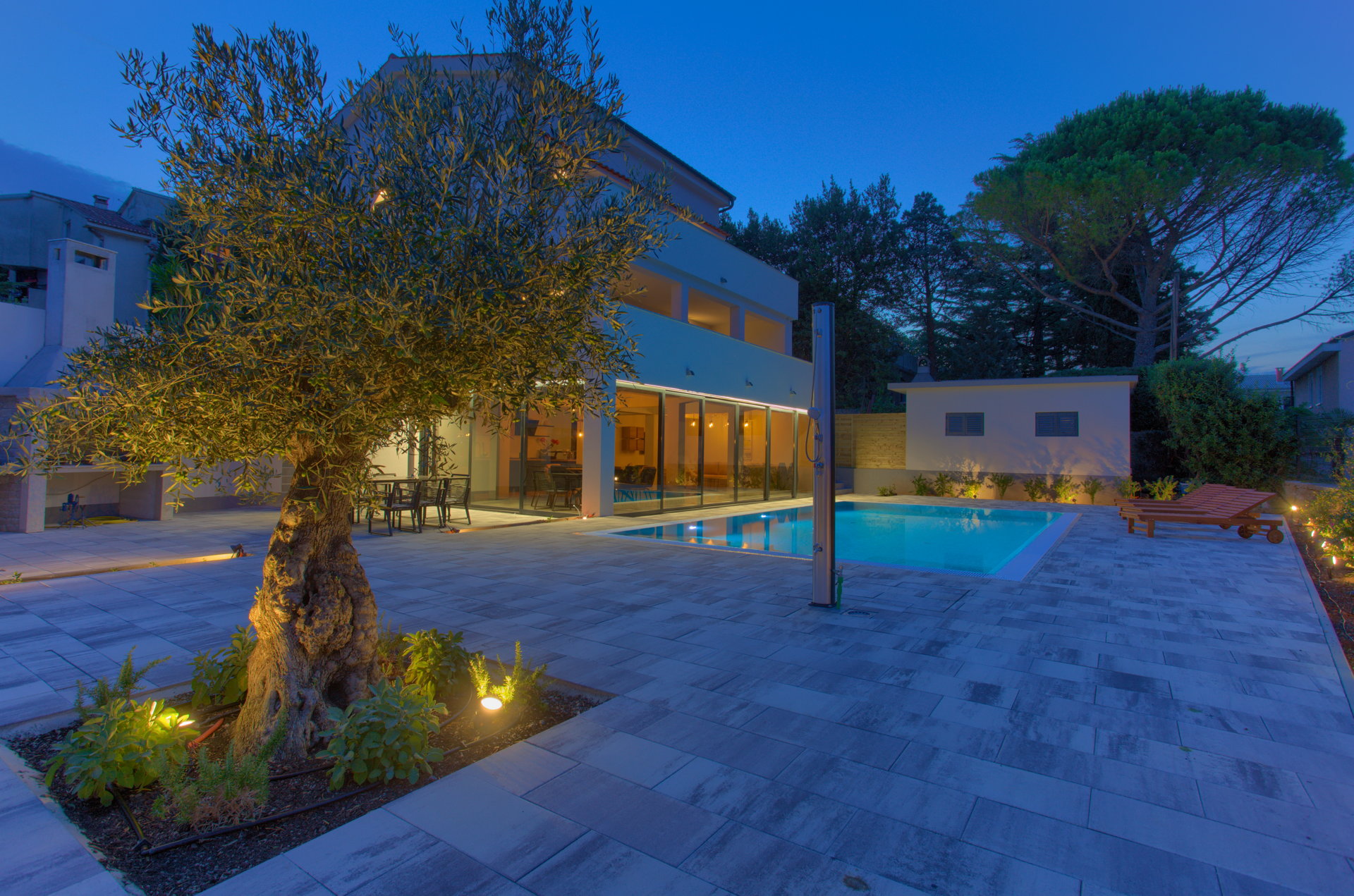 Villa Bonjour with Pool