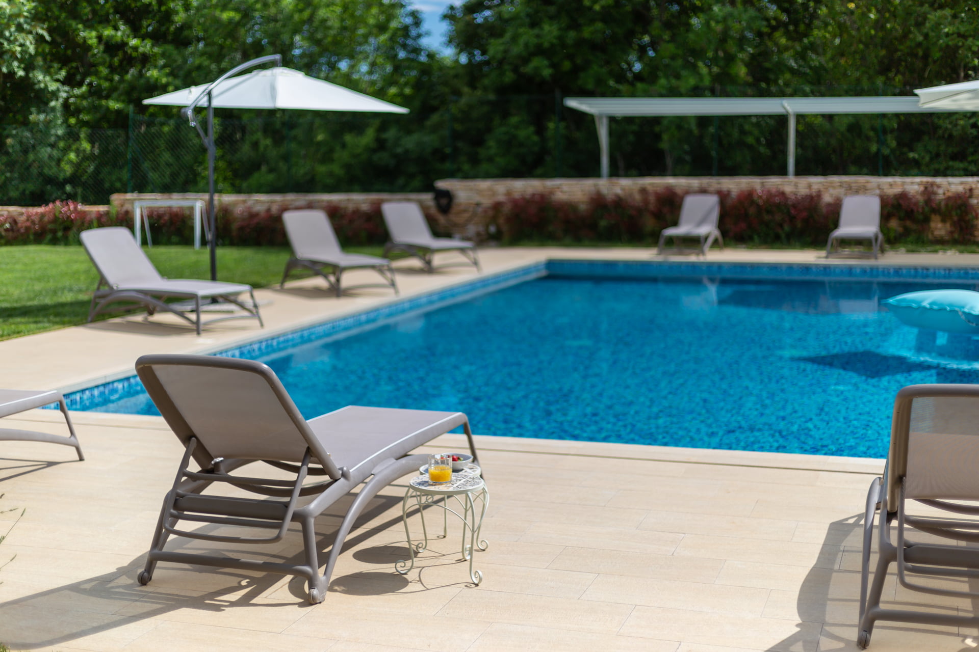 Villa Lirica with Pool