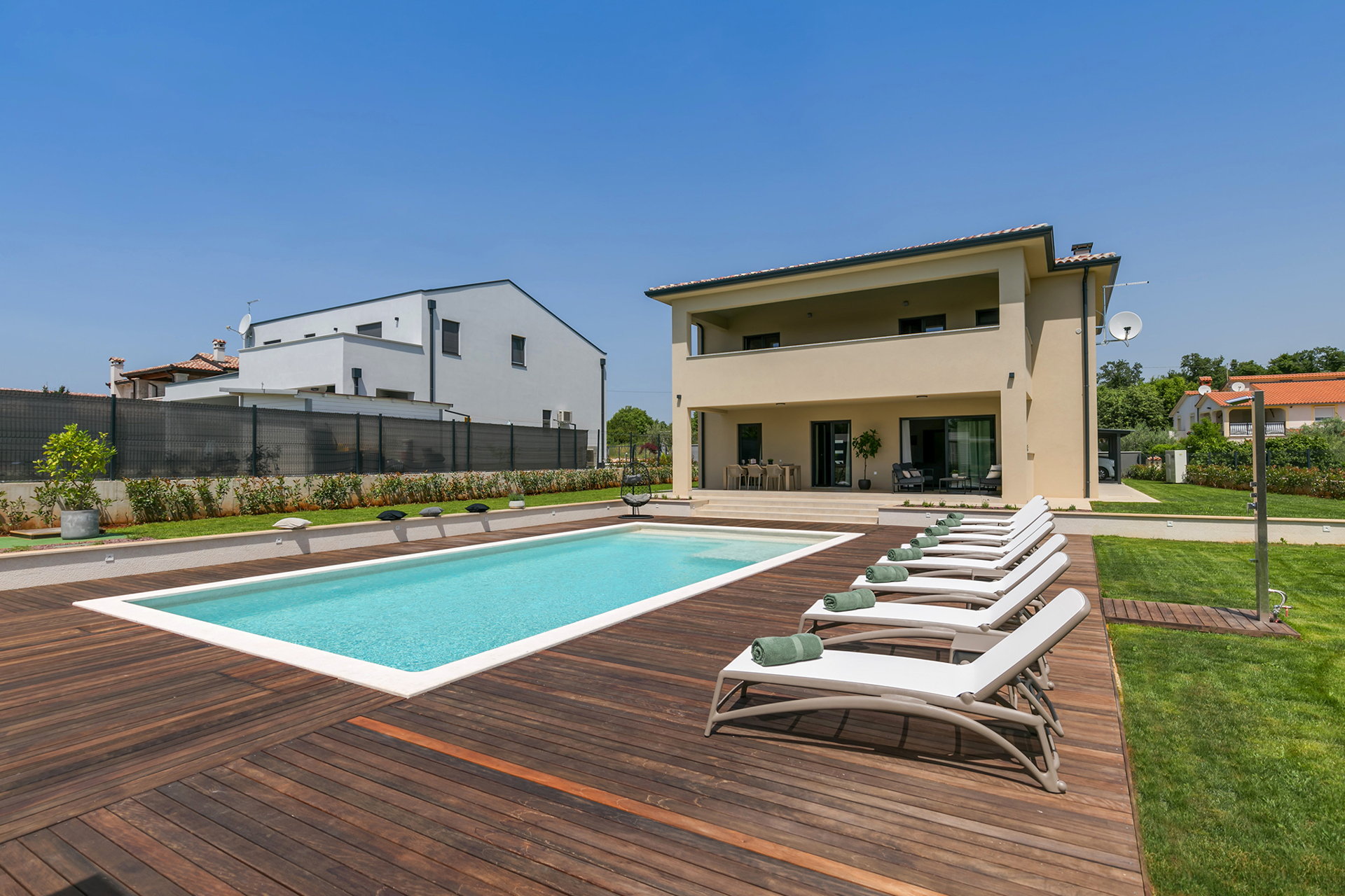 Villa Charm with Pool