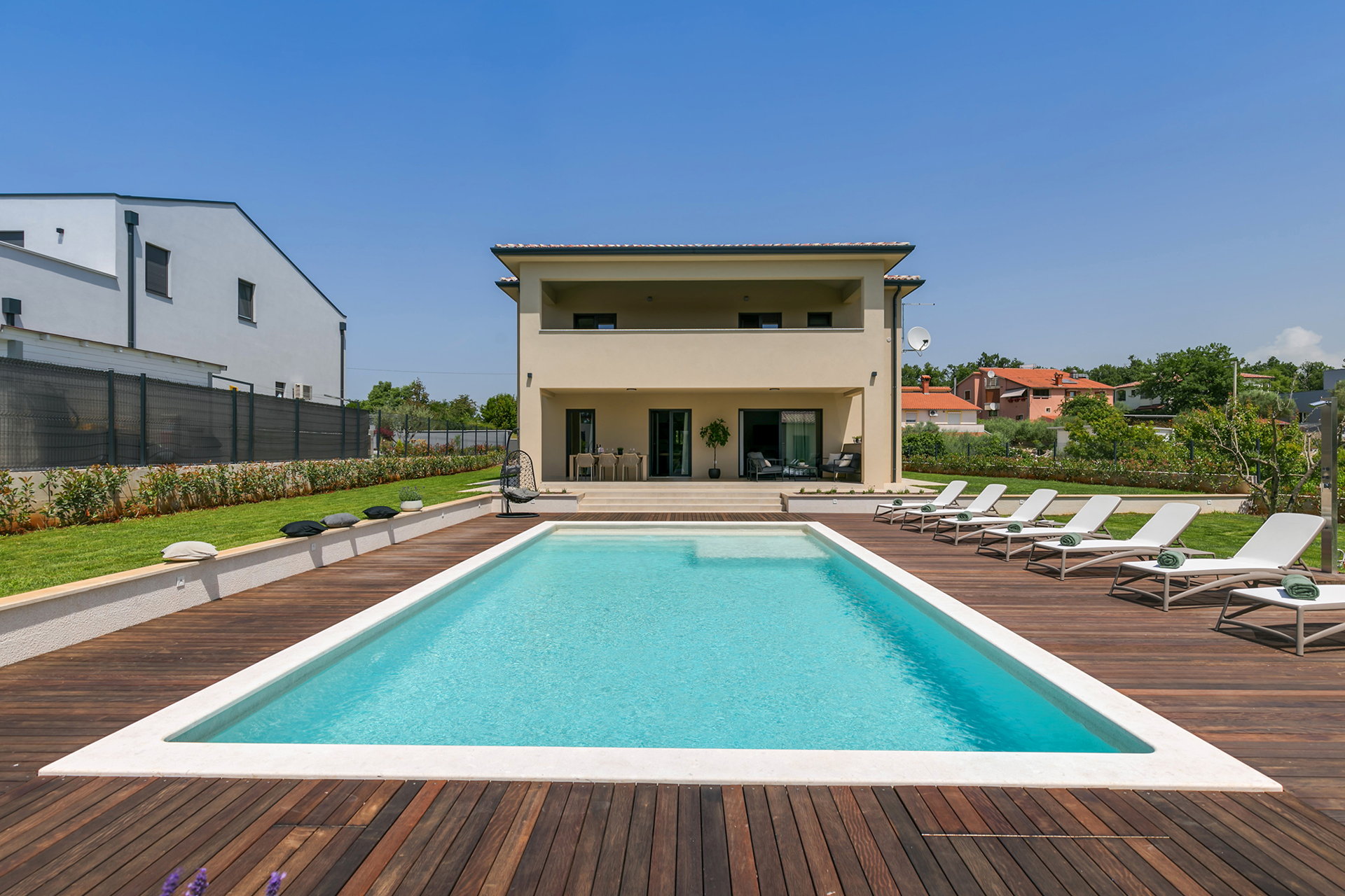 Villa Charm with Pool
