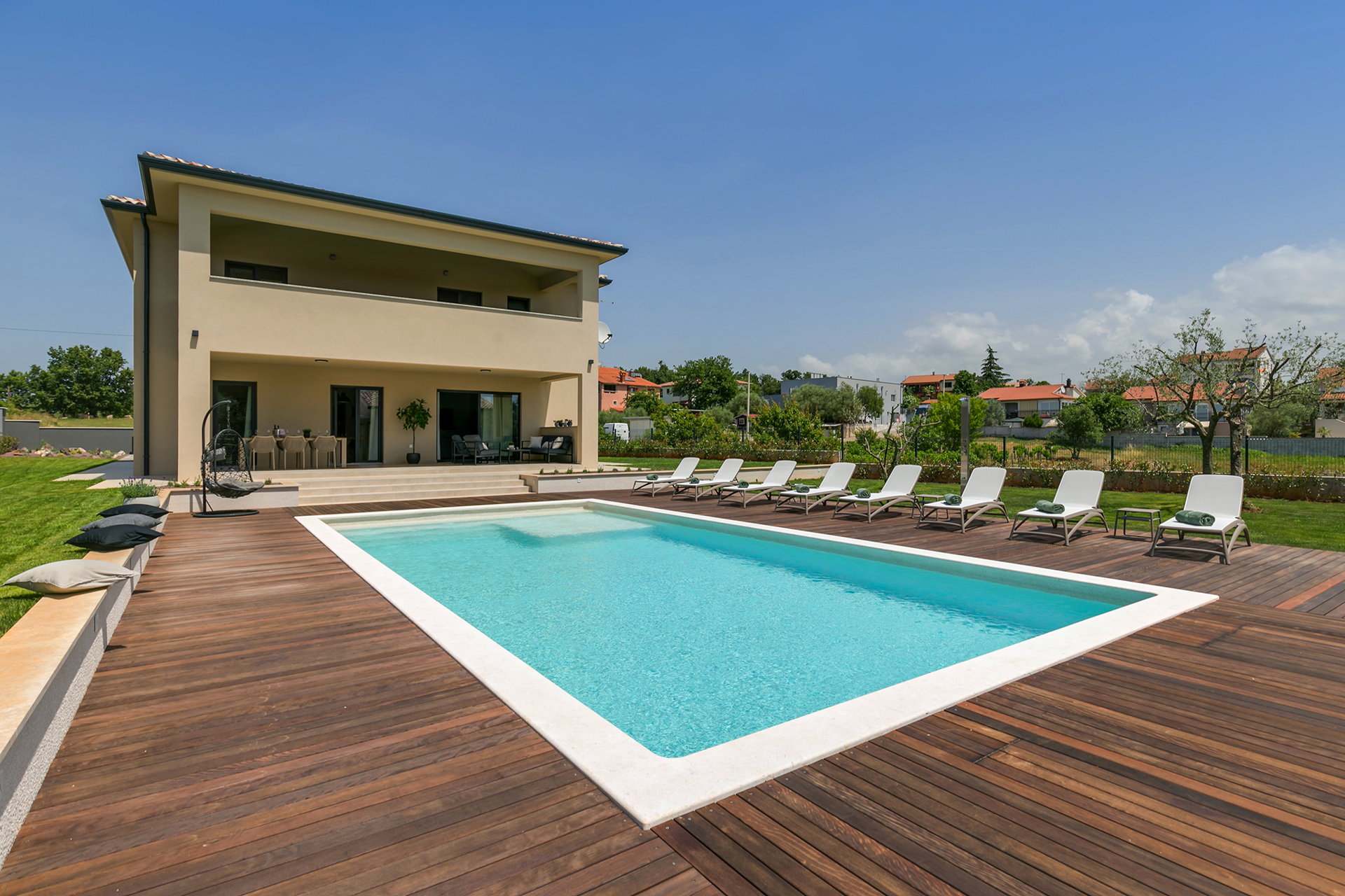 Villa Charm with Pool