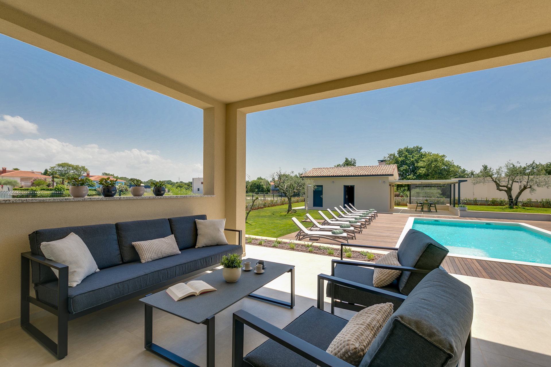 Villa Charm with Pool