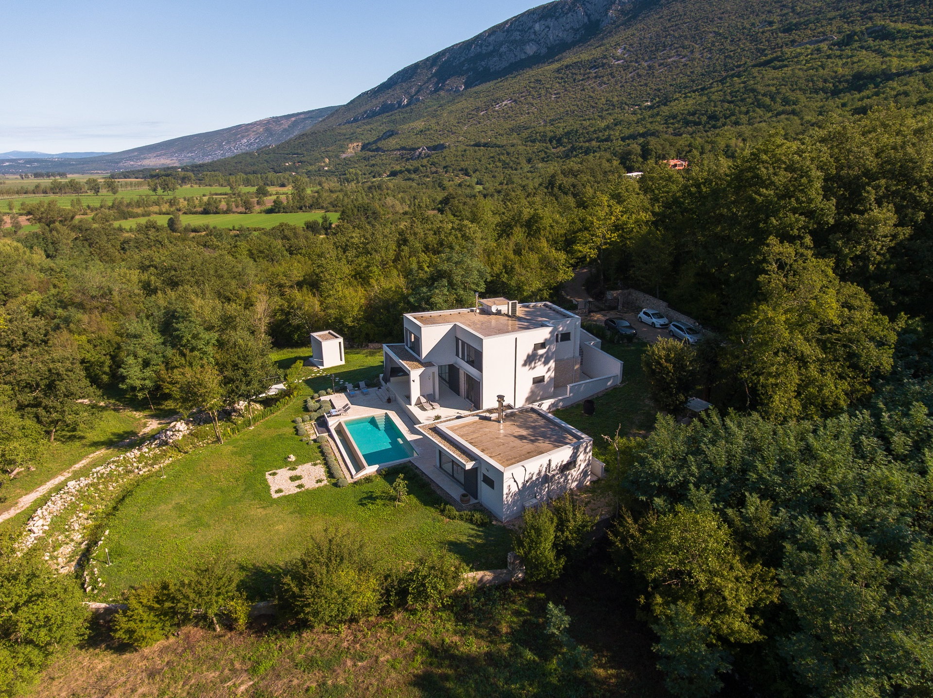 RC VILLA THE ONE - Snow White