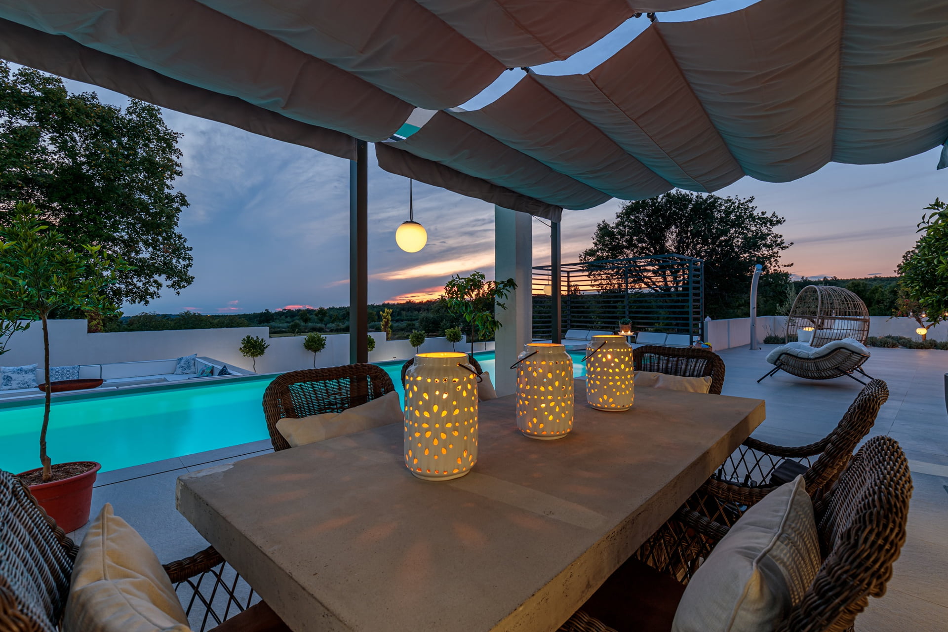 Luxury Villa Astrid with Pool