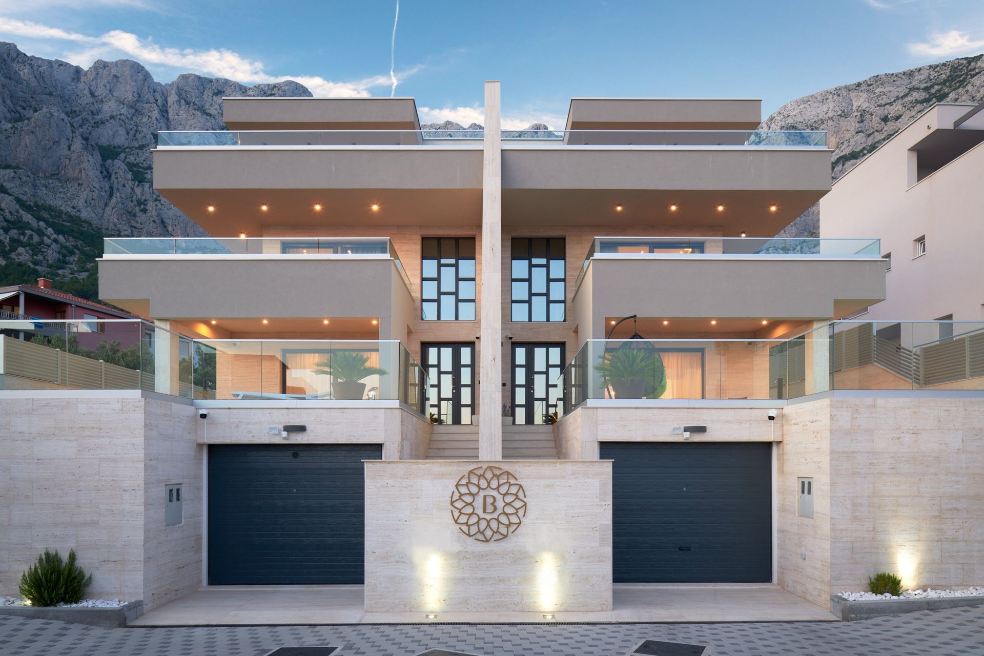 Luxury Villa Belmare with Pool I