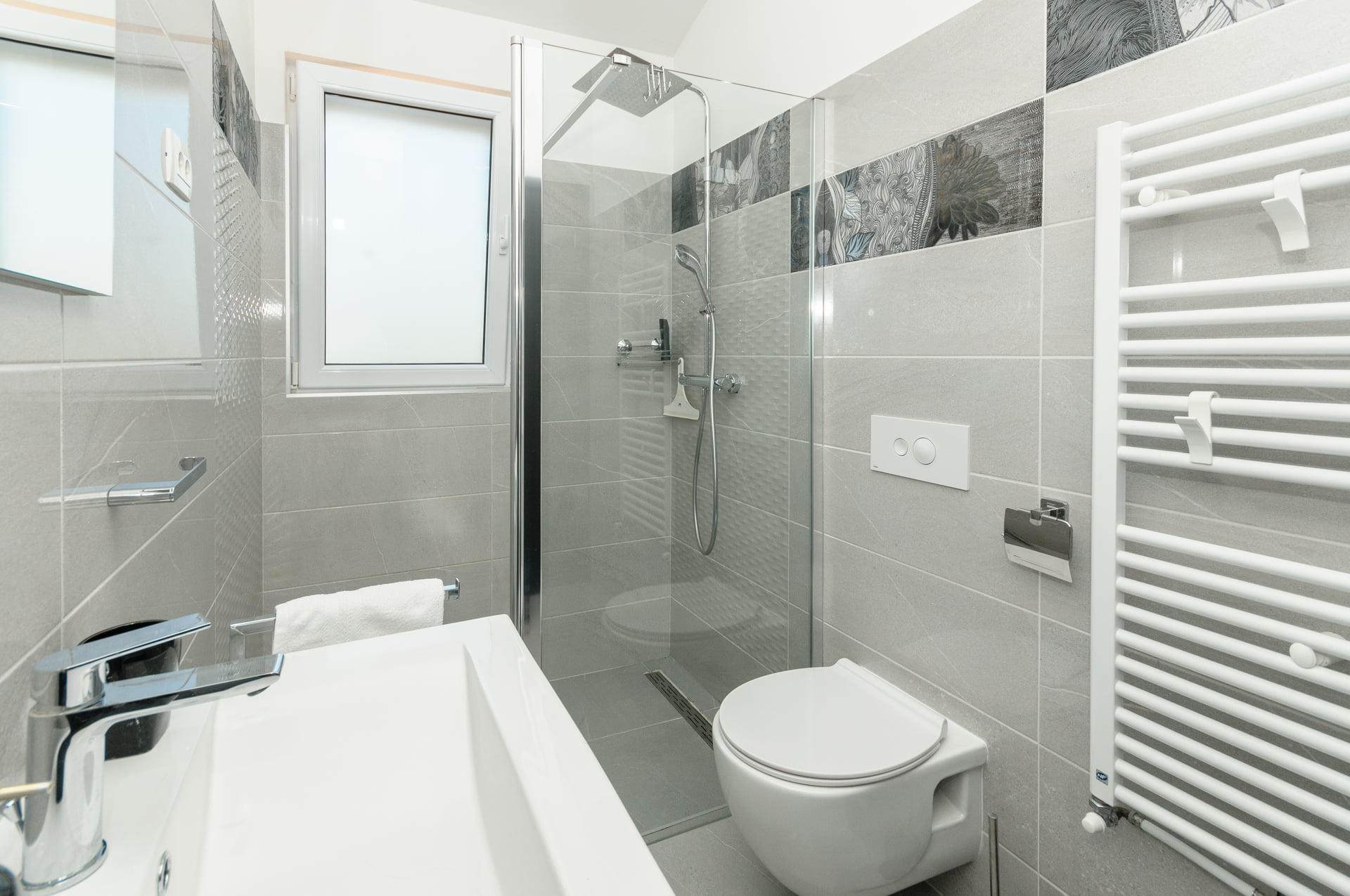 Villa Mavis with Heated Pool