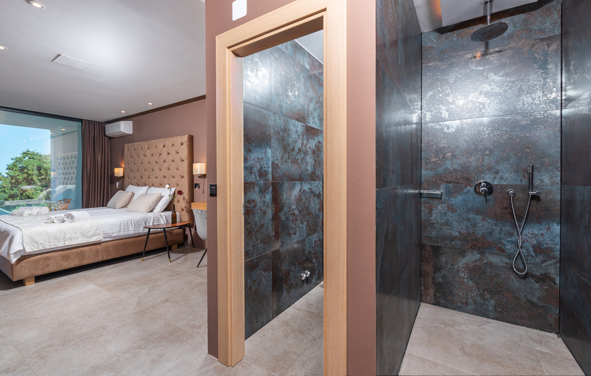 Luxury Villa Aurealis with Pool