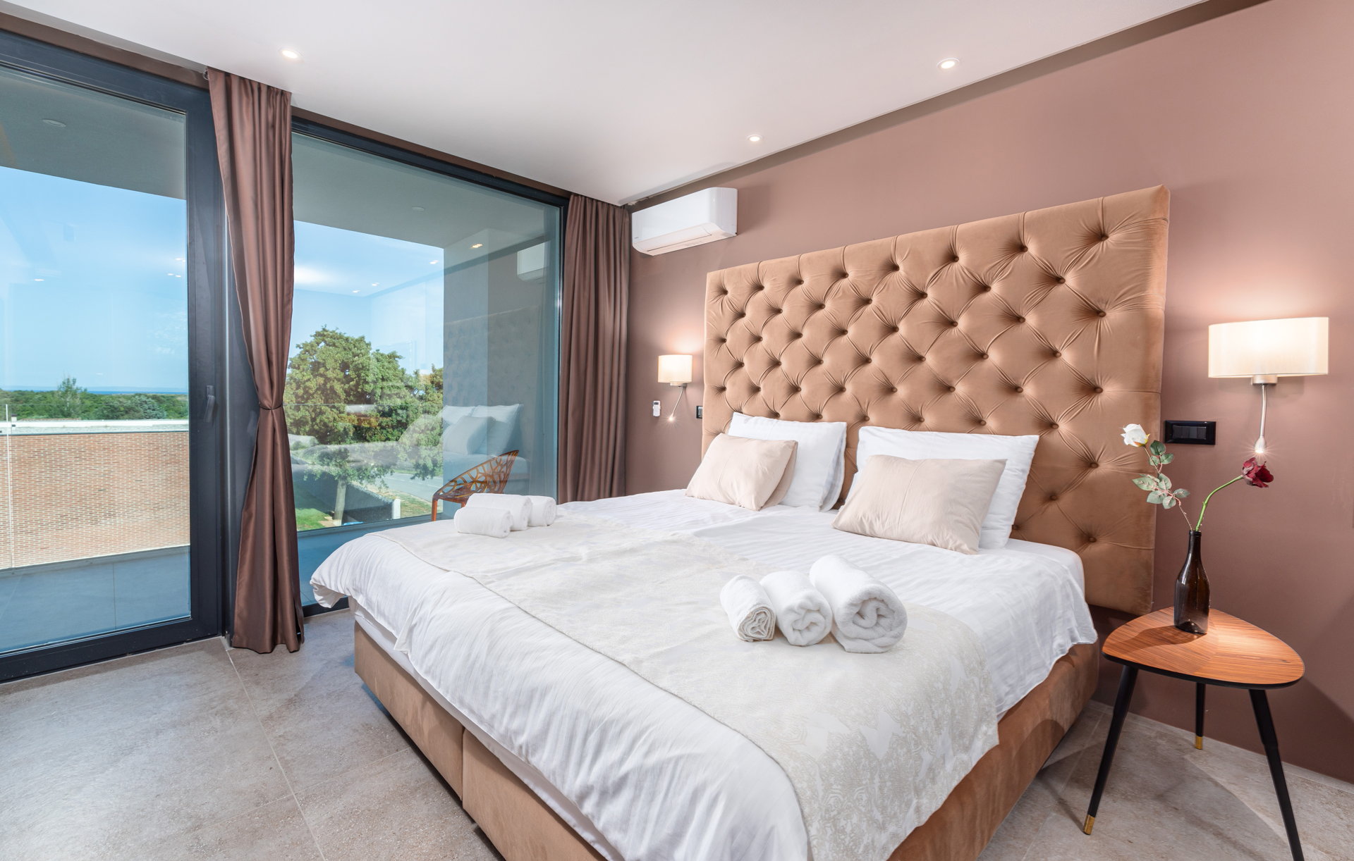 Luxury Villa Aurealis with Pool