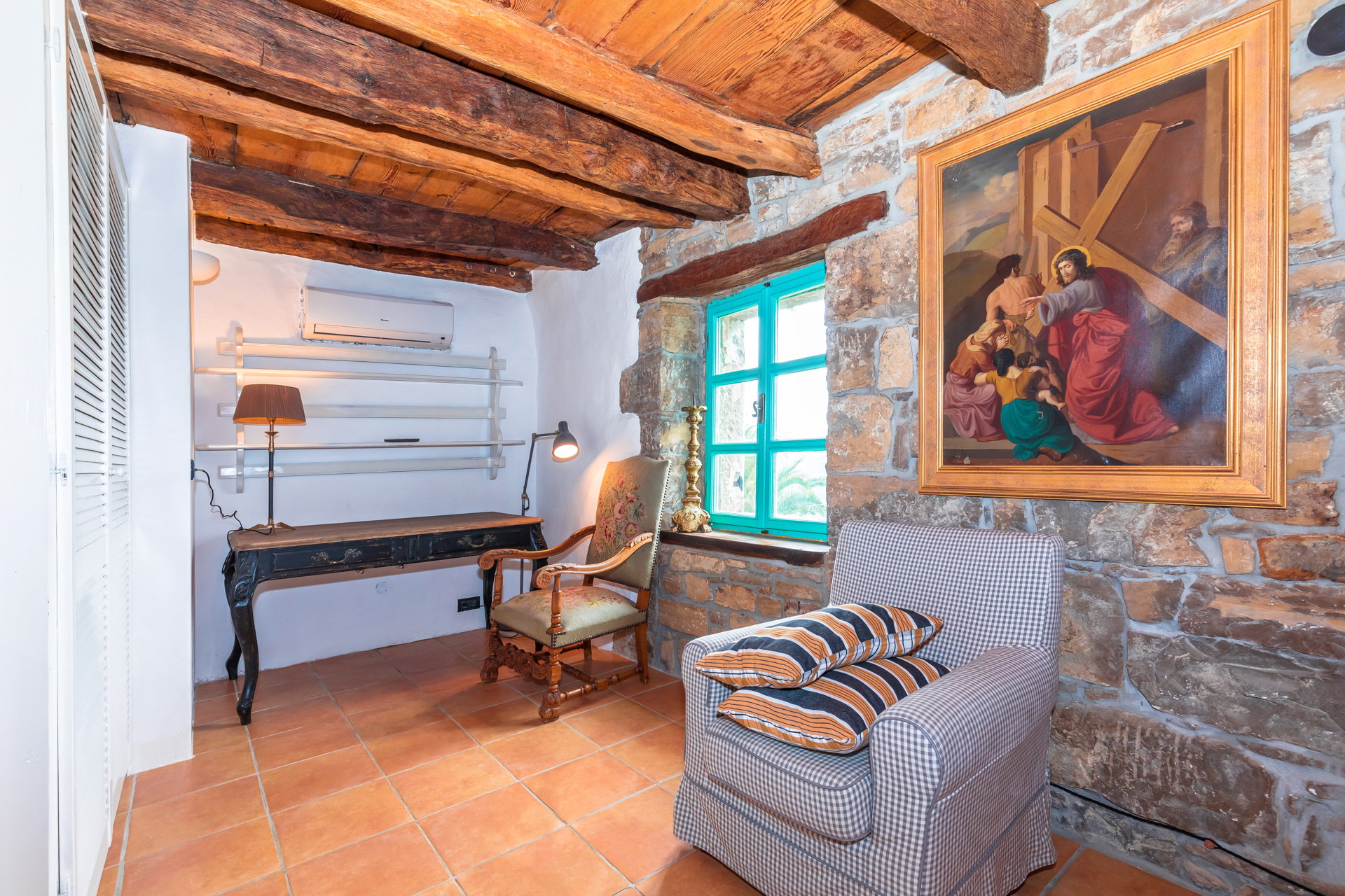 Villa Abode with Pool