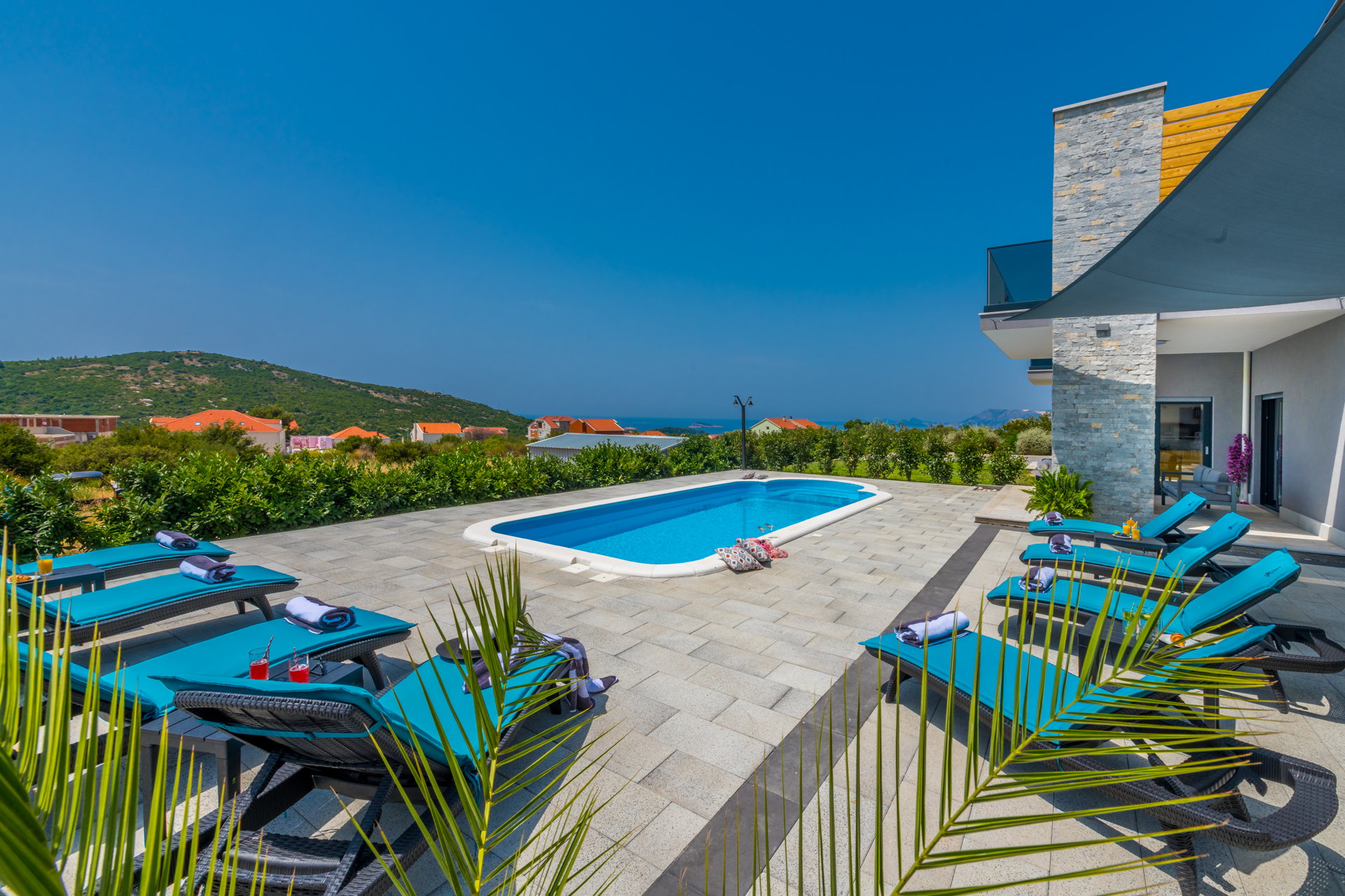 Villa Dreamland with Pool