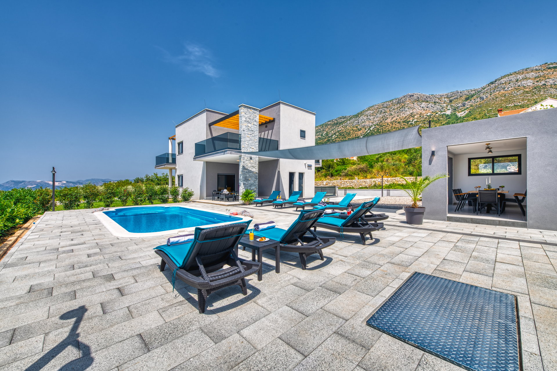 Villa Dreamland with Pool