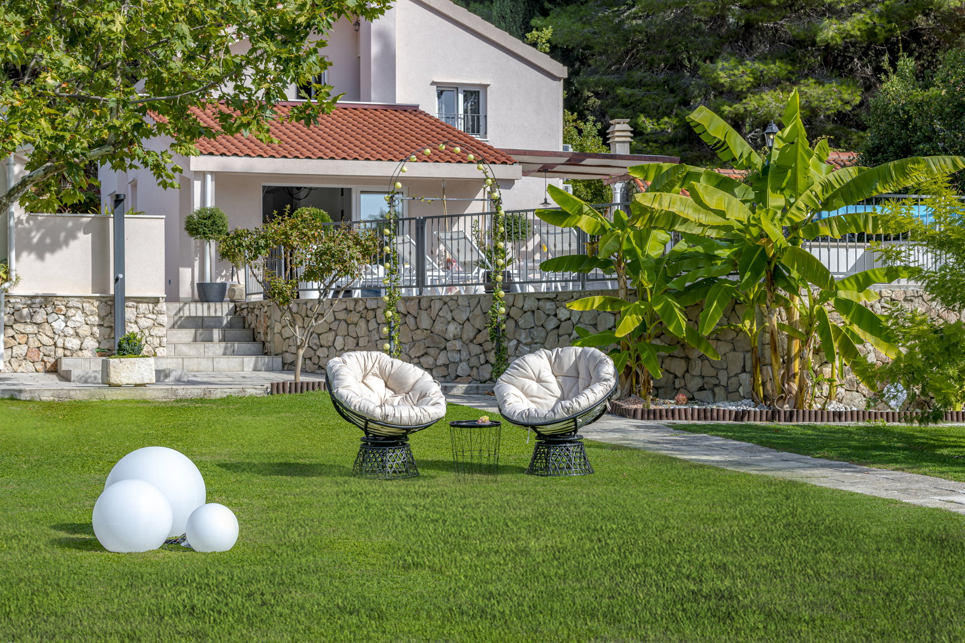 Villa Wildflower with Heated Pool