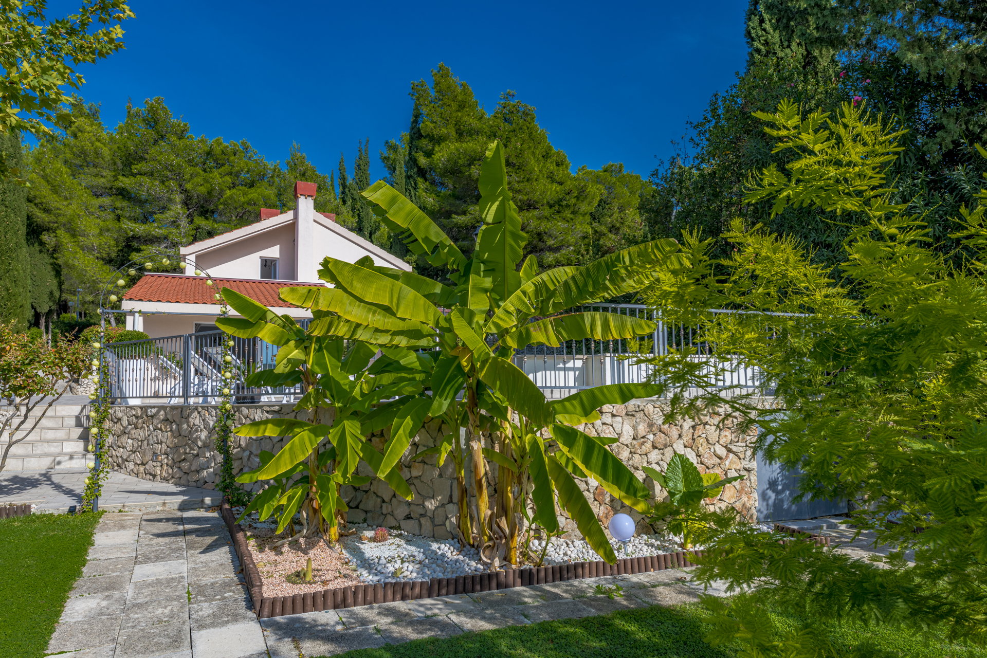 Villa Wildflower with Heated Pool