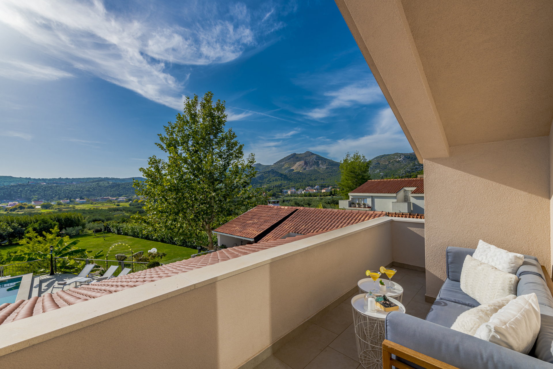 Villa Wildflower with Heated Pool
