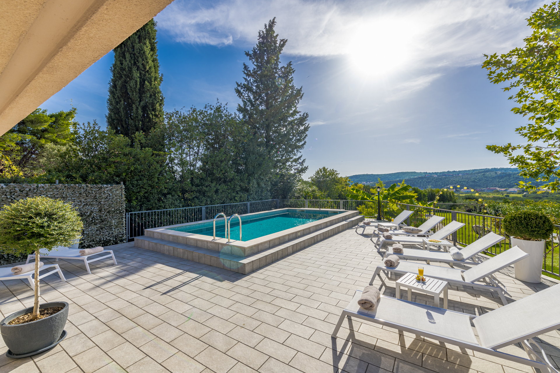 Villa Wildflower with Heated Pool