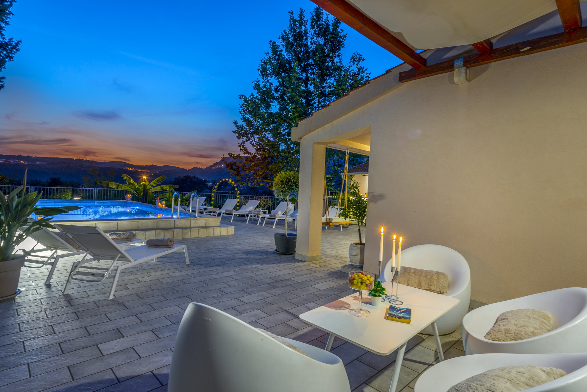 Villa Wildflower with Heated Pool
