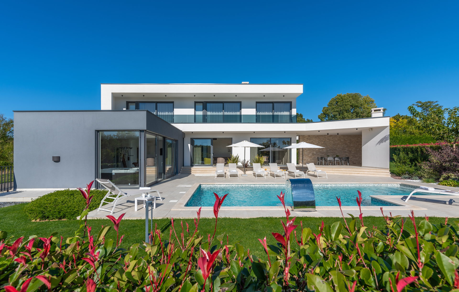 Villa Silver Lining with Pool