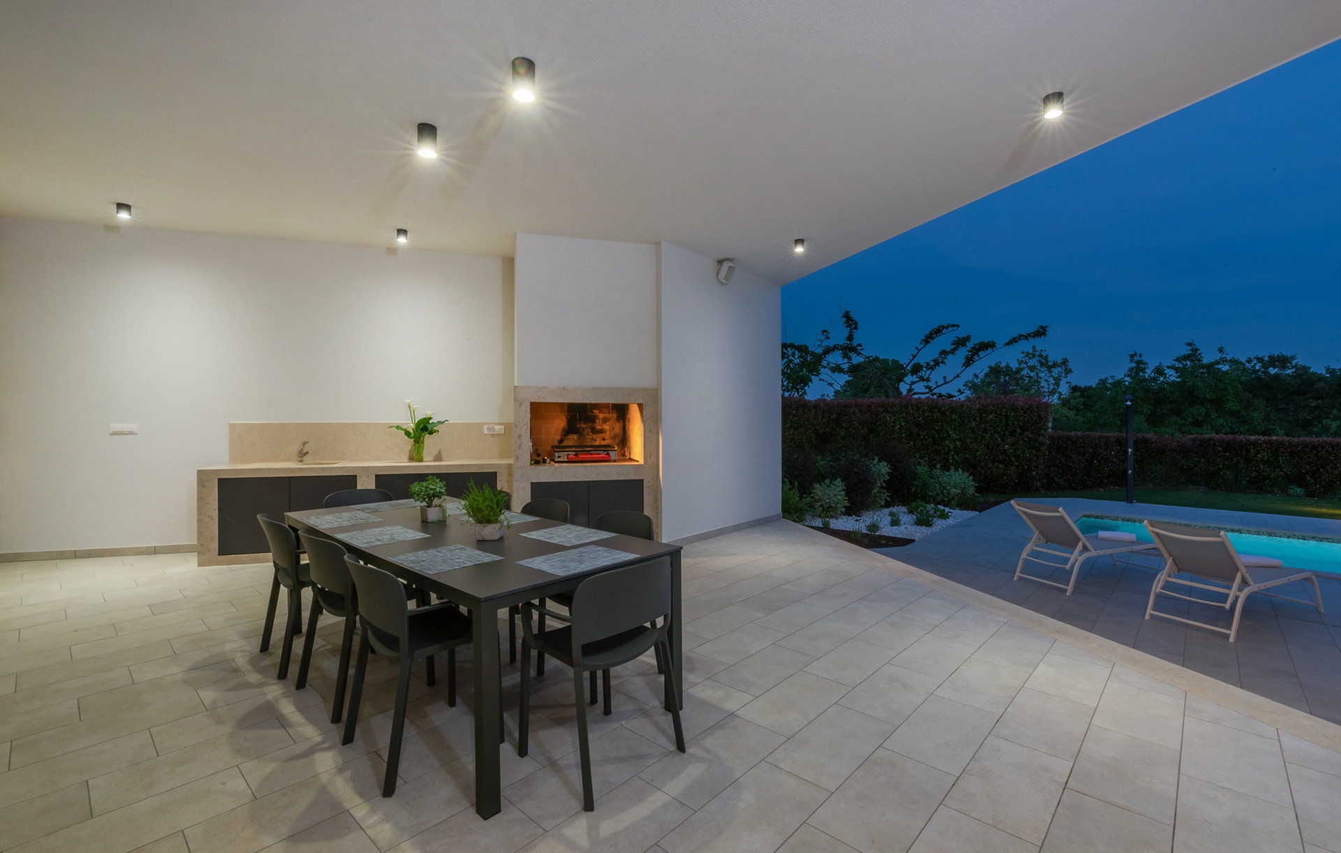 Villa Silver Lining with Pool