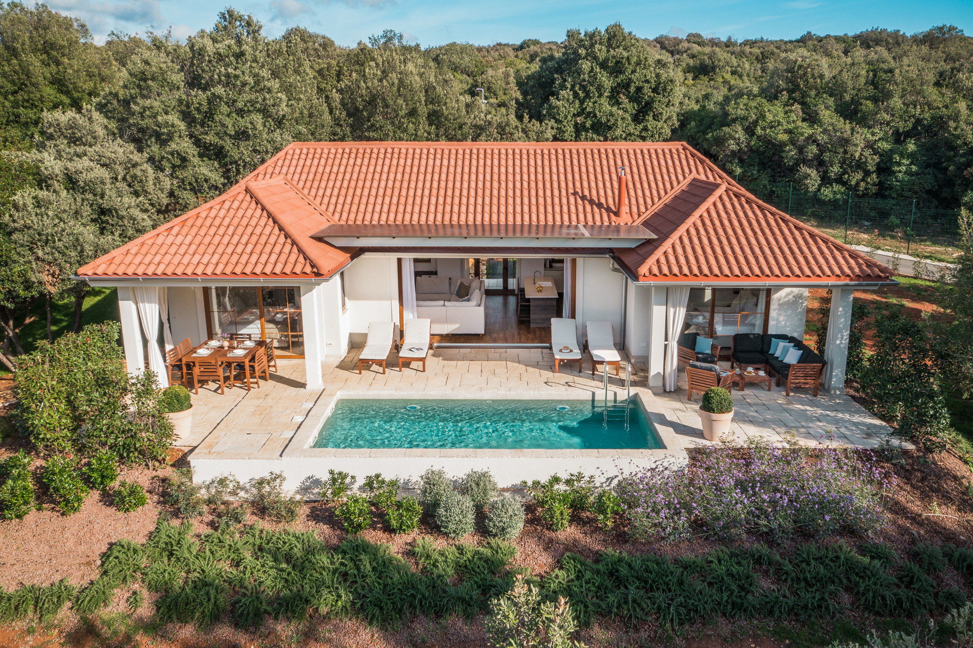 Villa Verso with Pool