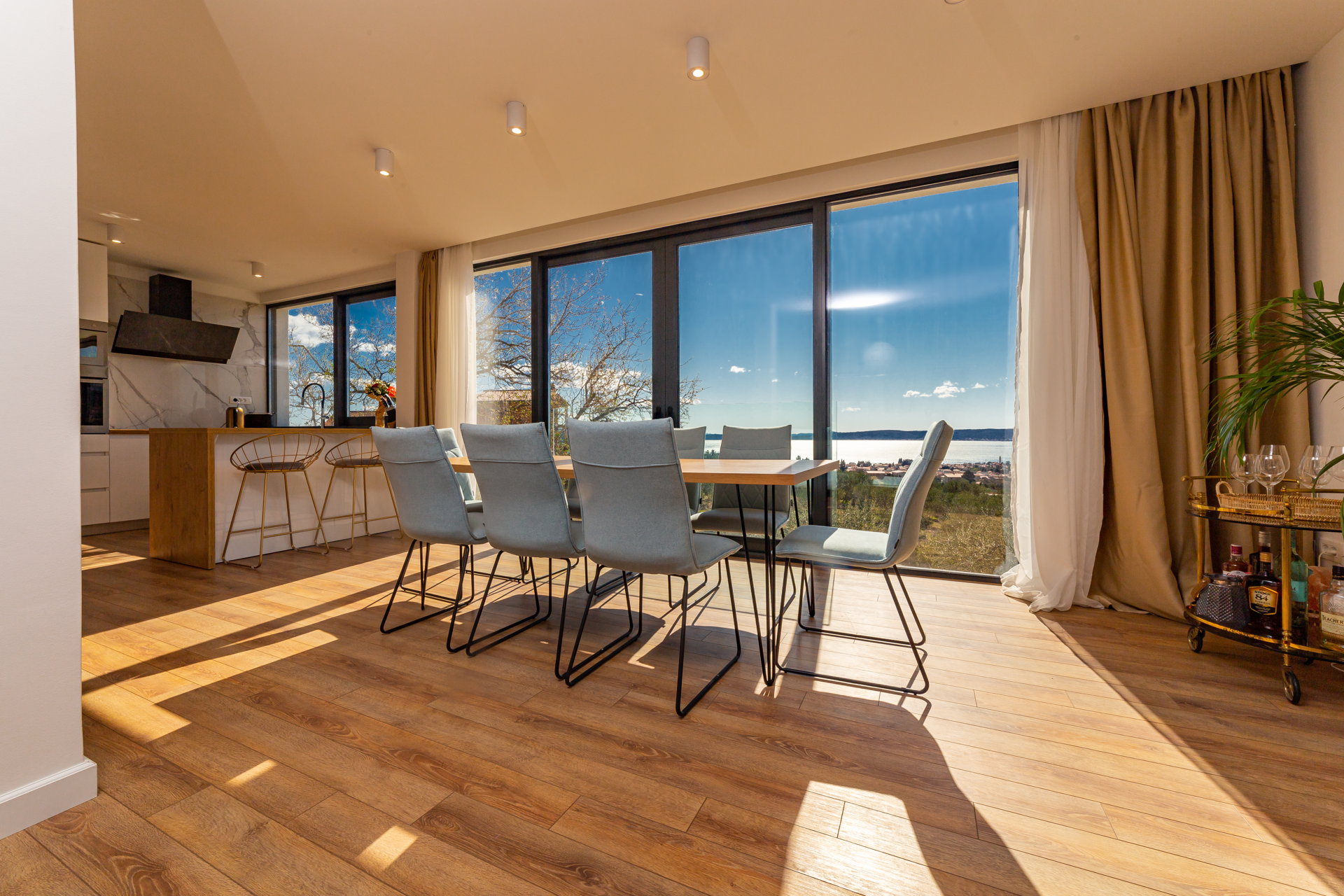 Villa Golden Leaf with Heated Pool
