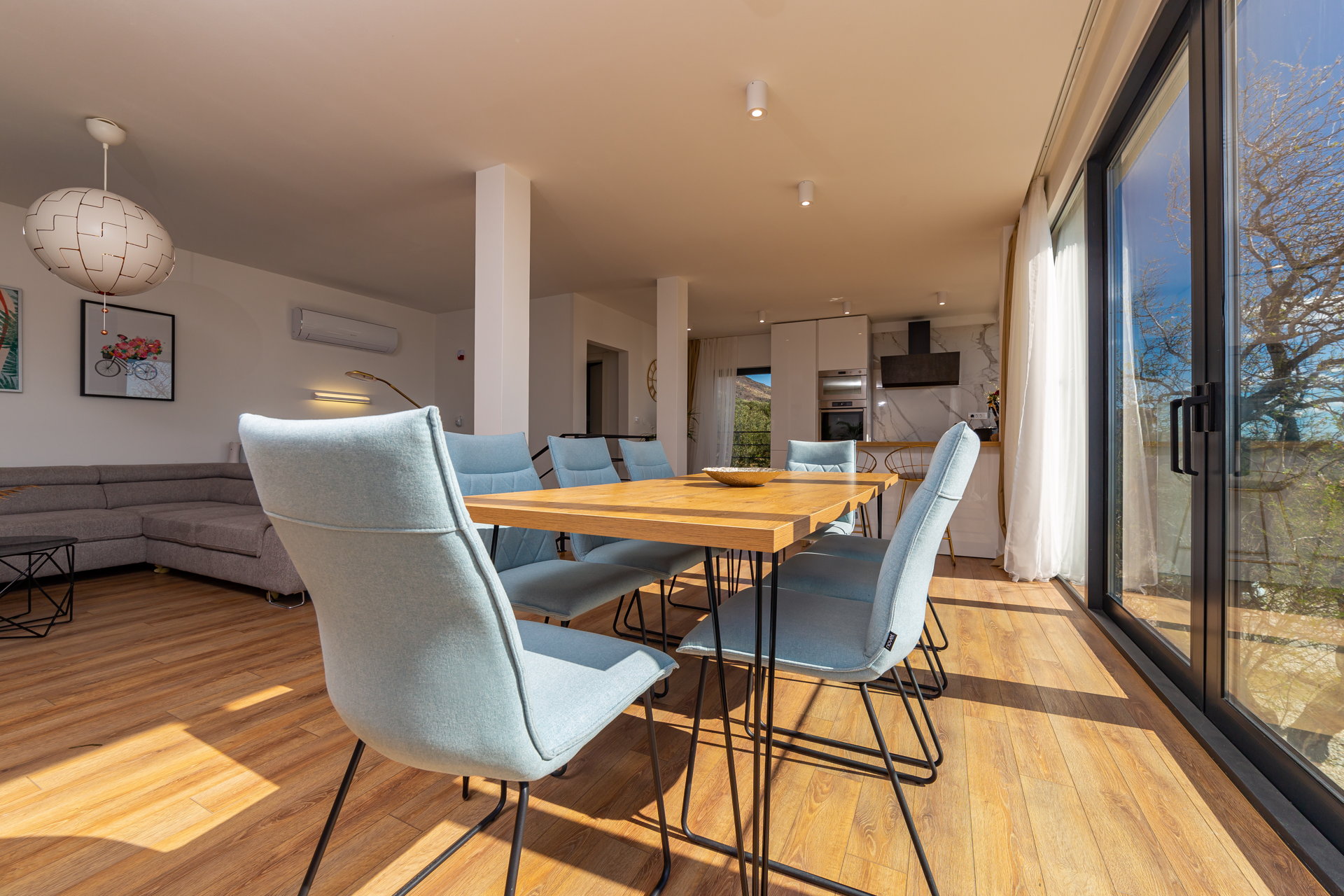 Villa Golden Leaf with Heated Pool