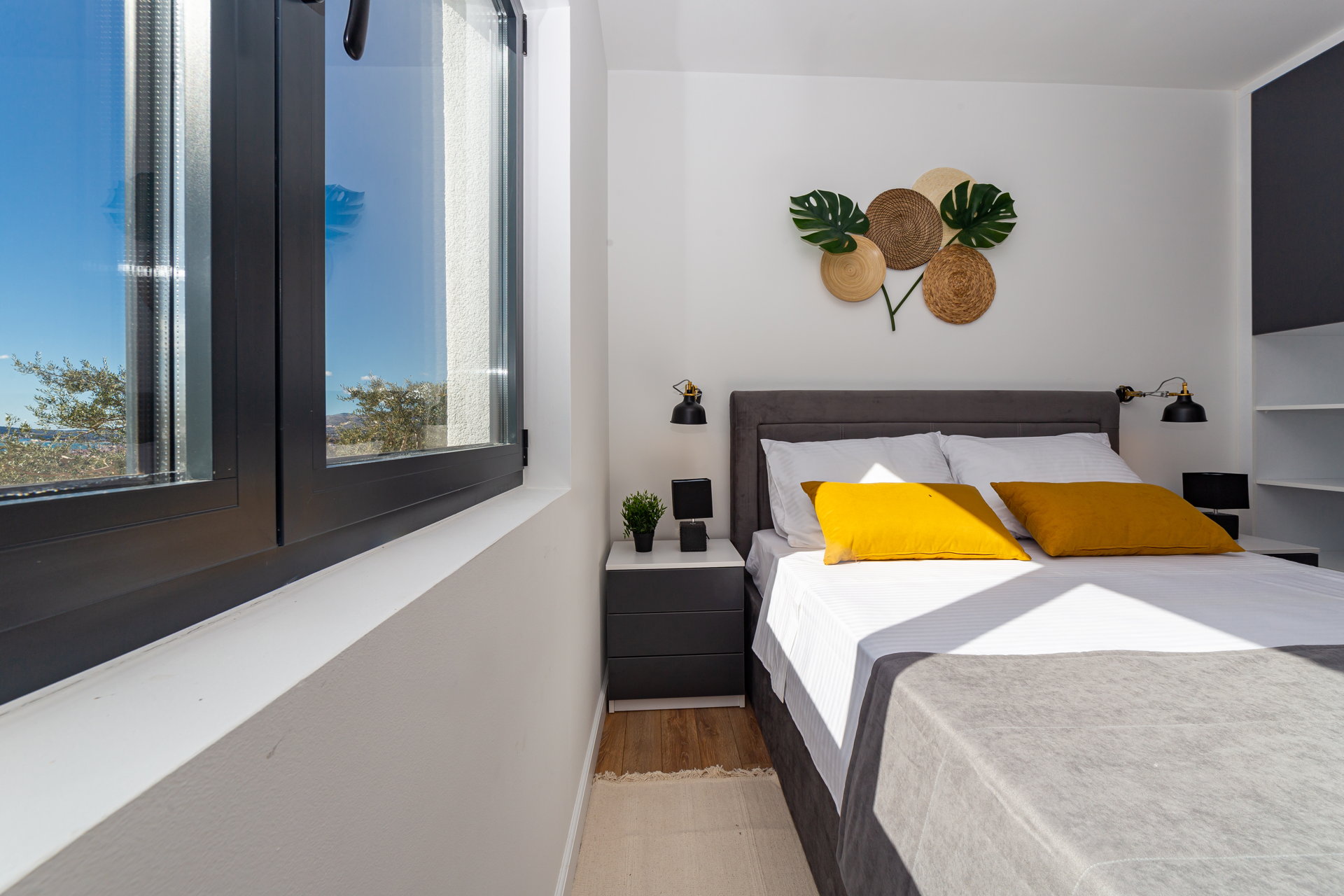 Villa Golden Leaf with Heated Pool