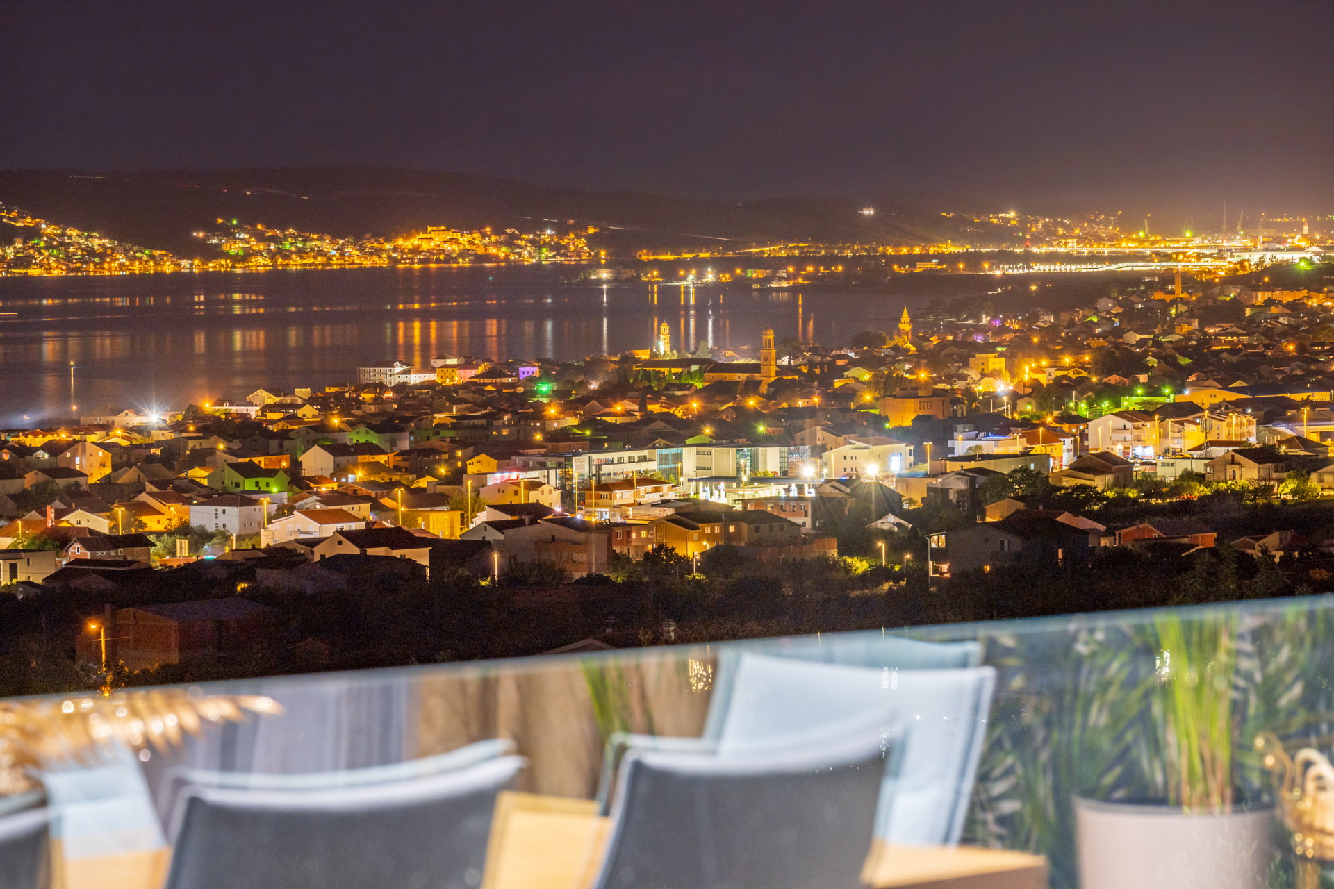 Villa Golden Leaf with Heated Pool