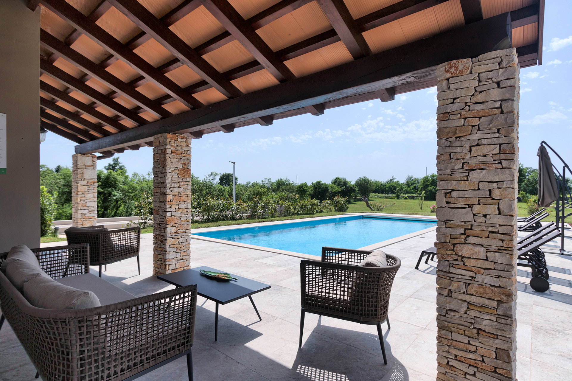 Villa Cypress Estate with Pool