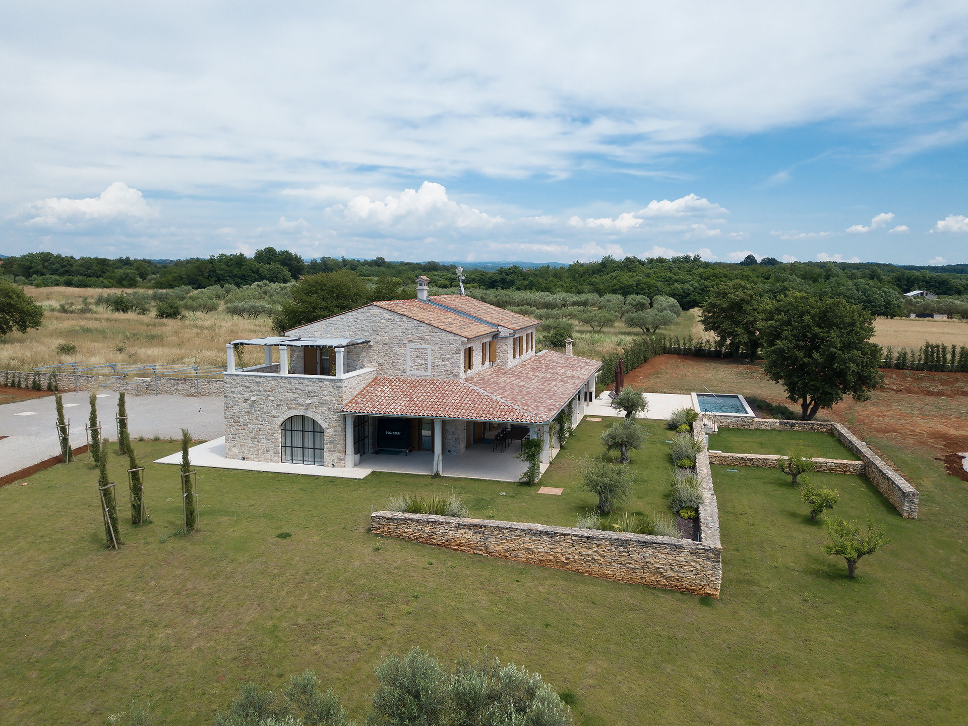 Villa Green Hacienda with Pool
