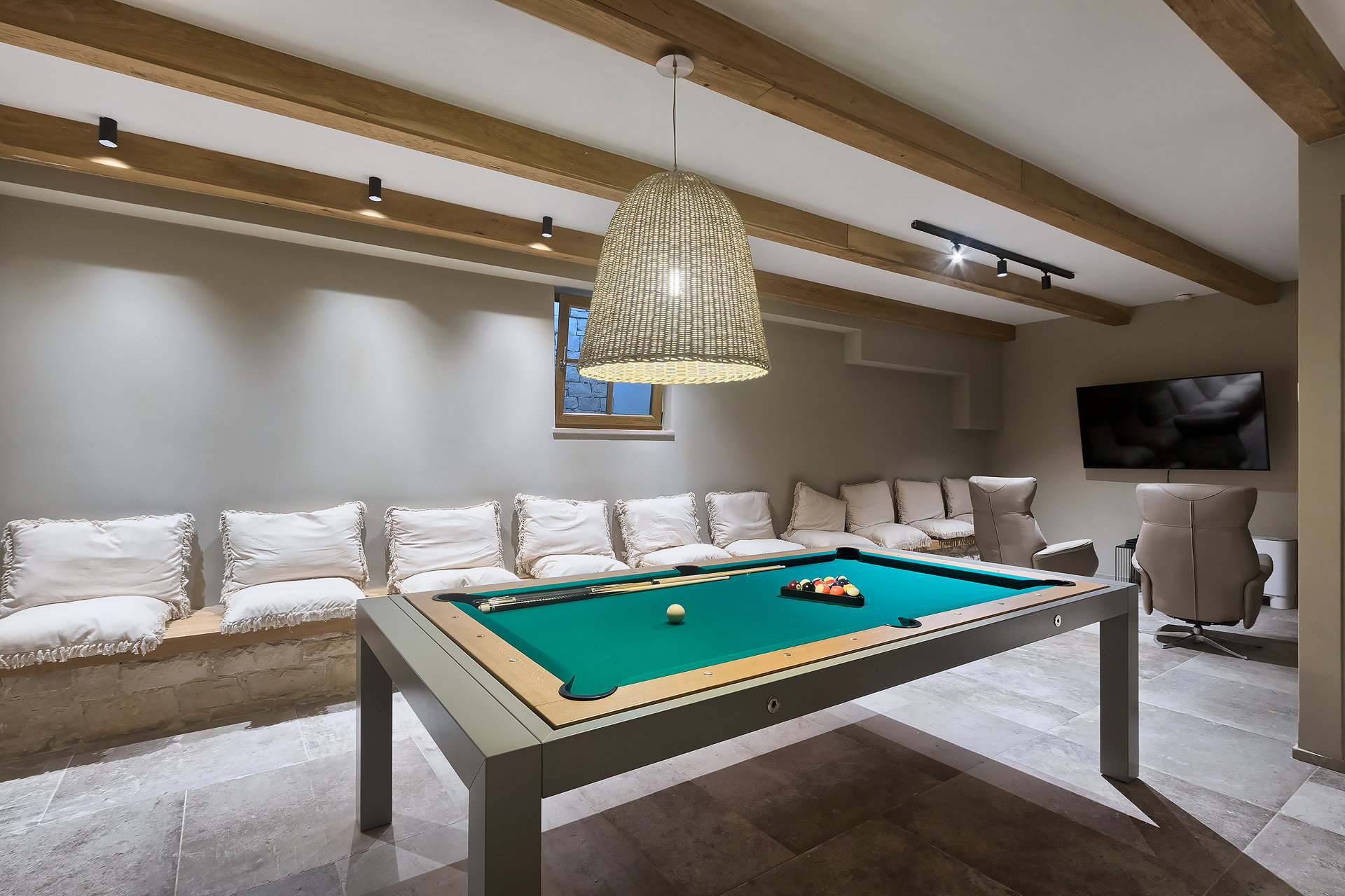 Villa Green Hacienda with Pool