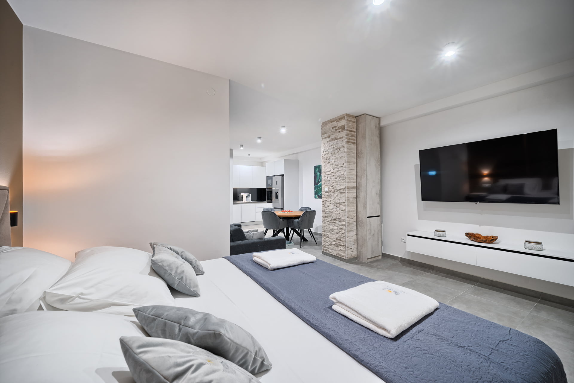 Apartment Liberty Living with Pool I