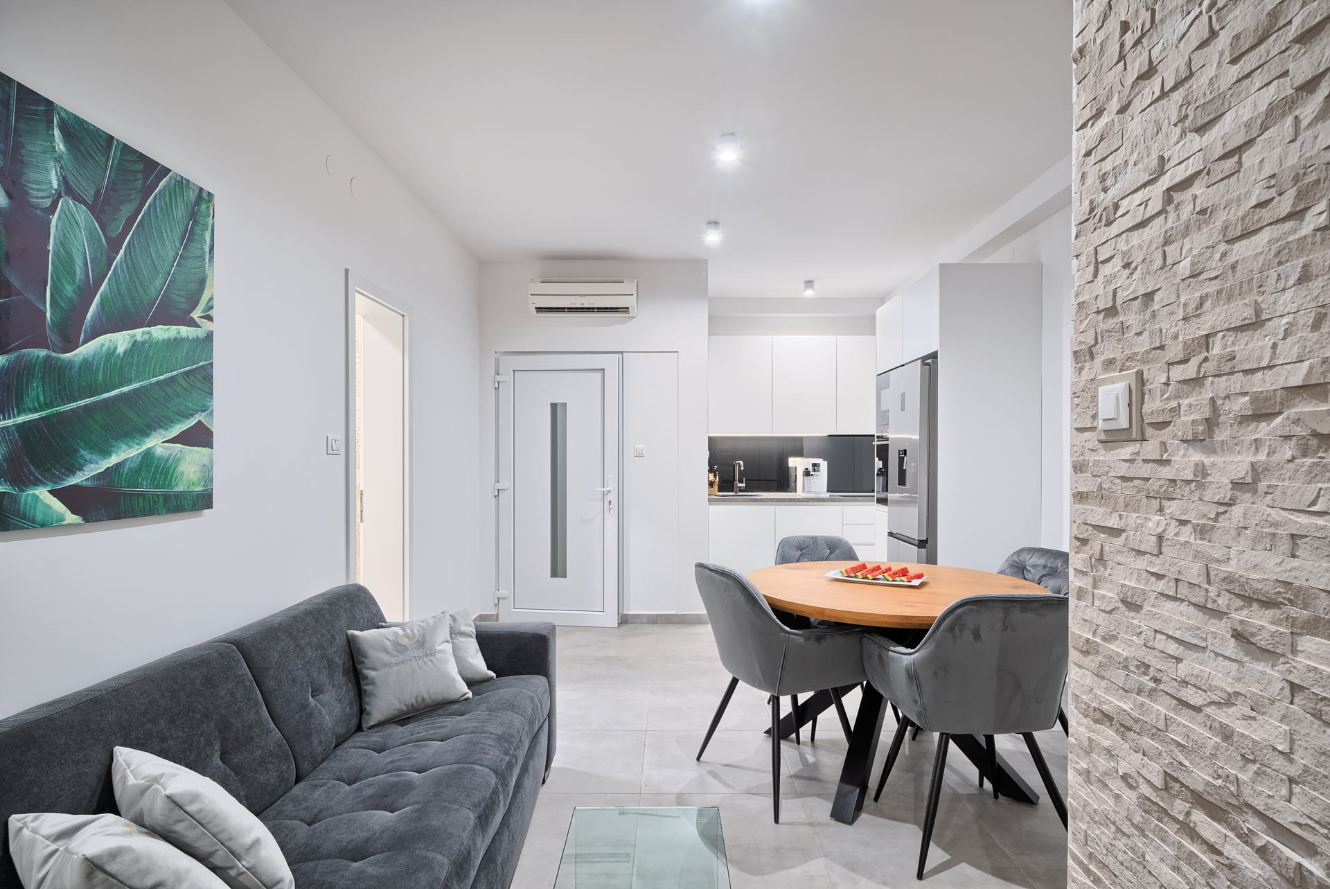 Apartment Liberty Living with Pool I