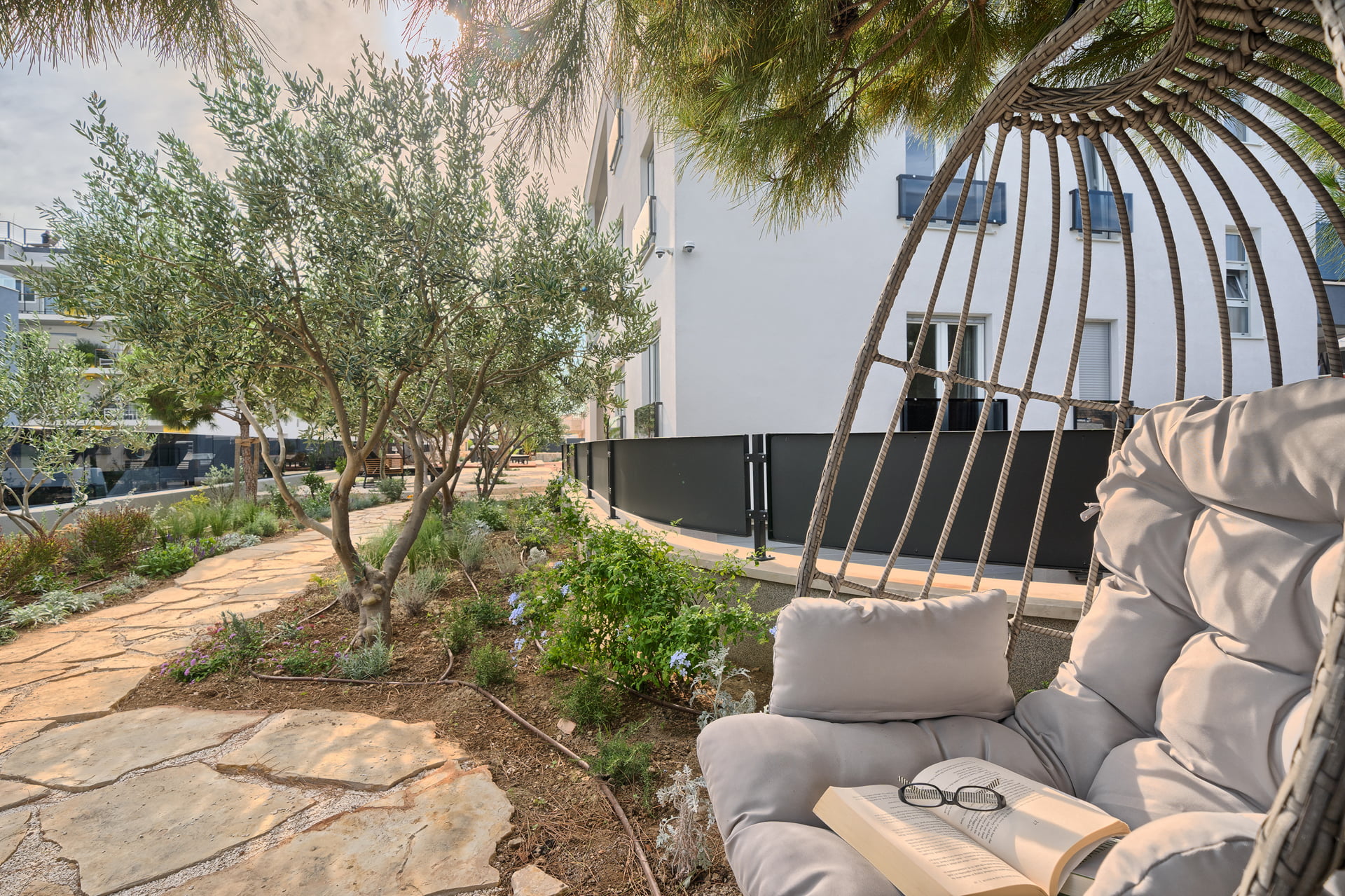 Apartment Liberty Living with Pool II