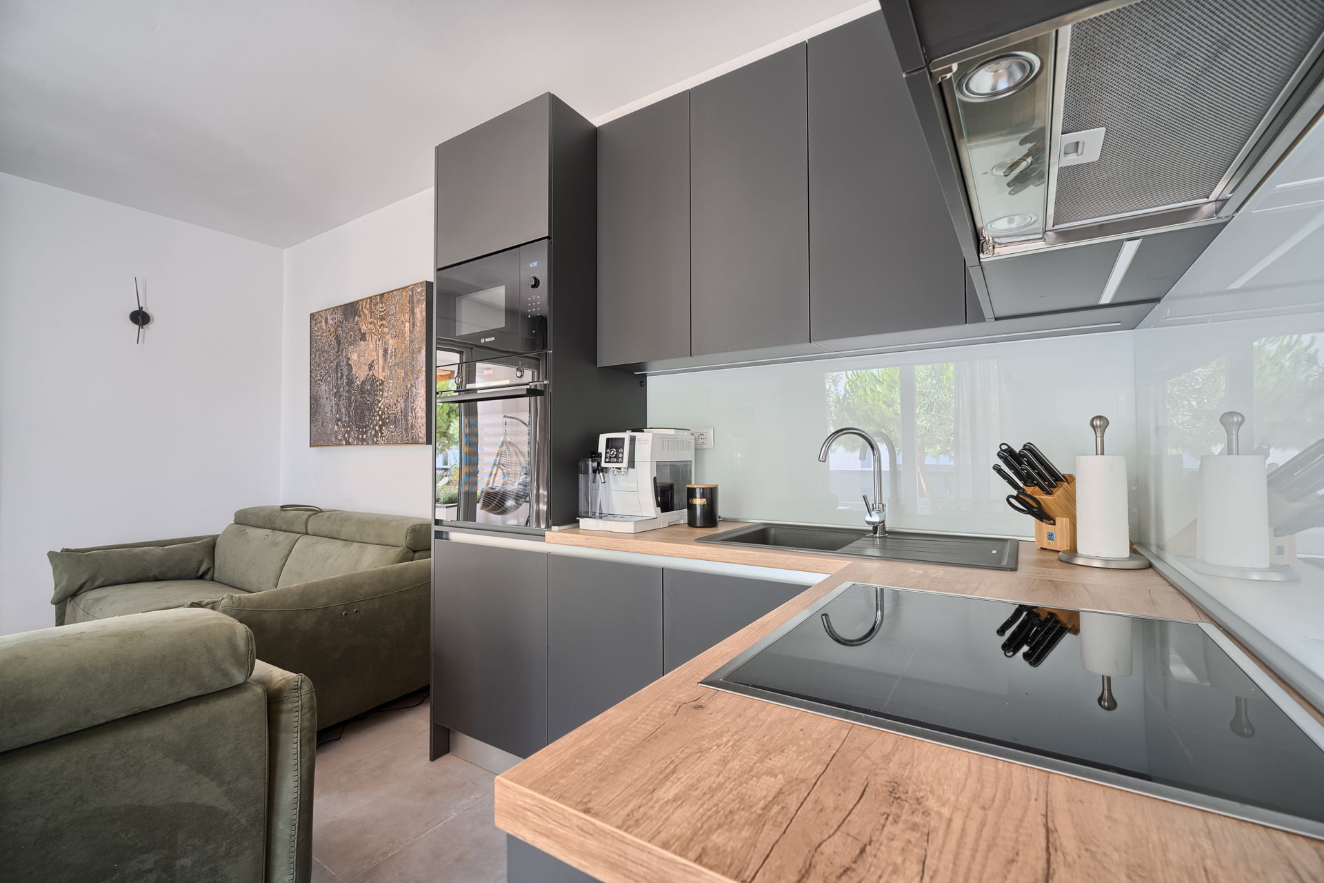 Apartment Liberty Living with Pool II