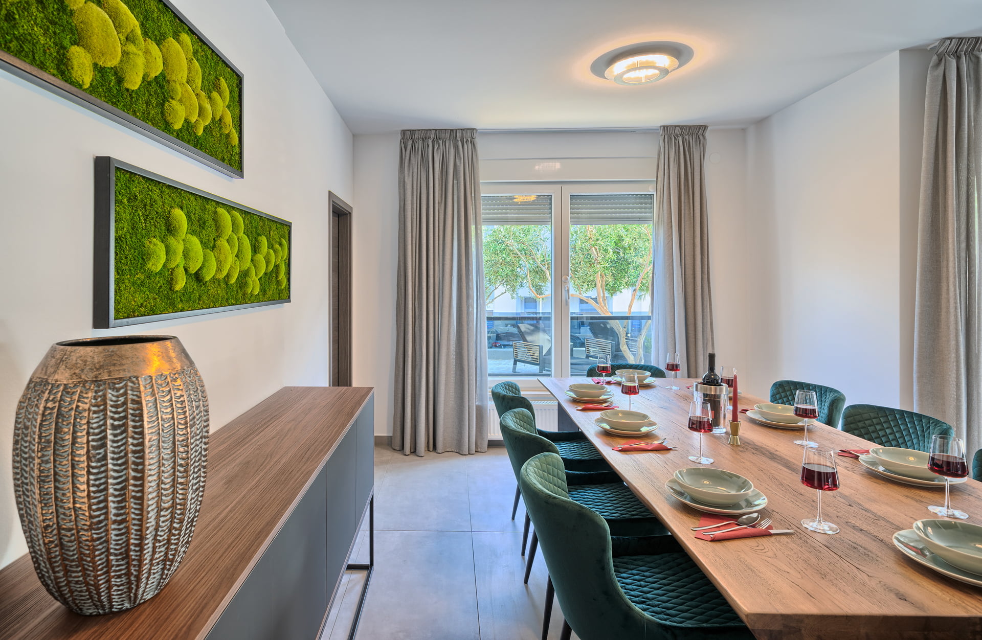 Apartment Liberty Living with Pool II