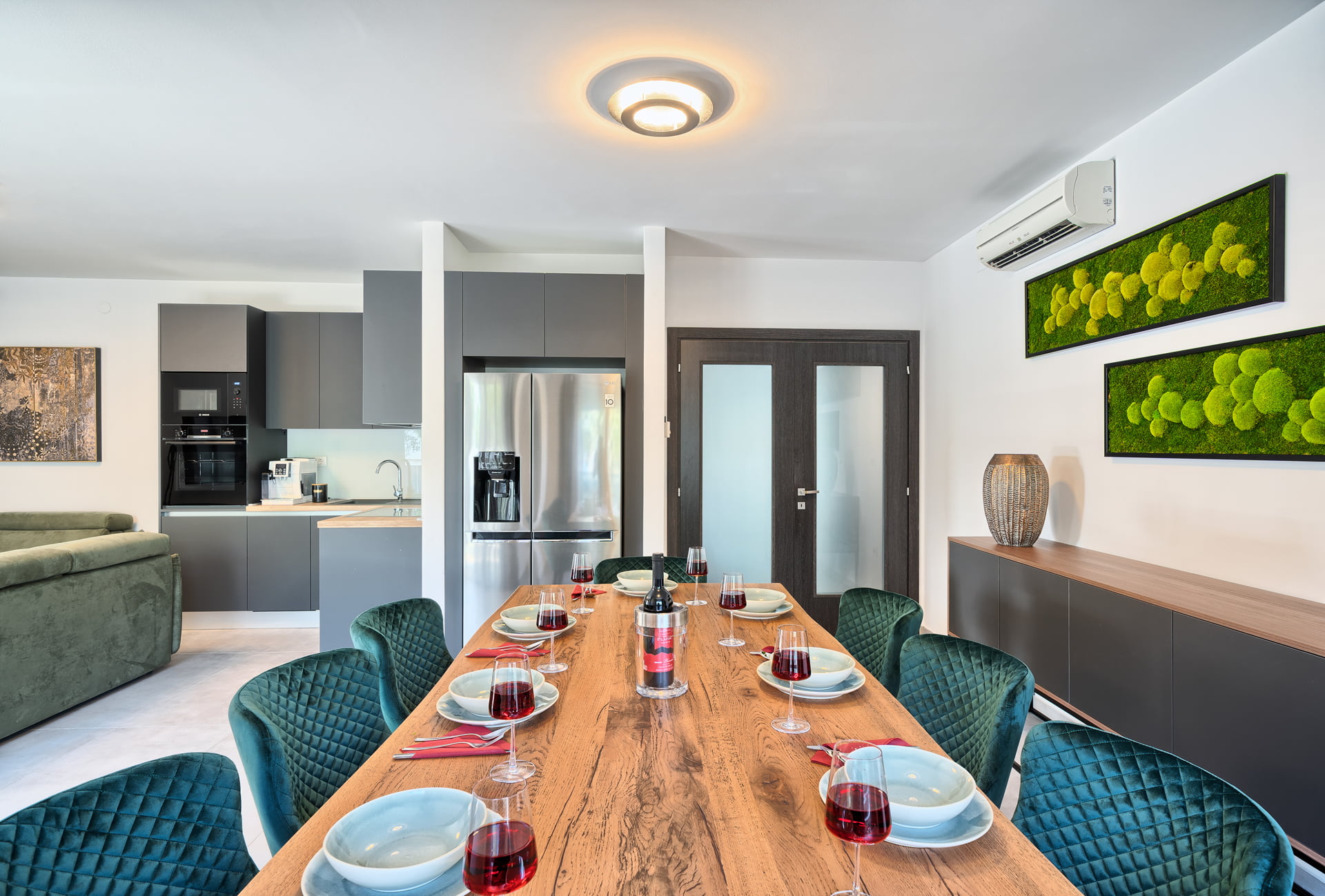 Apartment Liberty Living with Pool II
