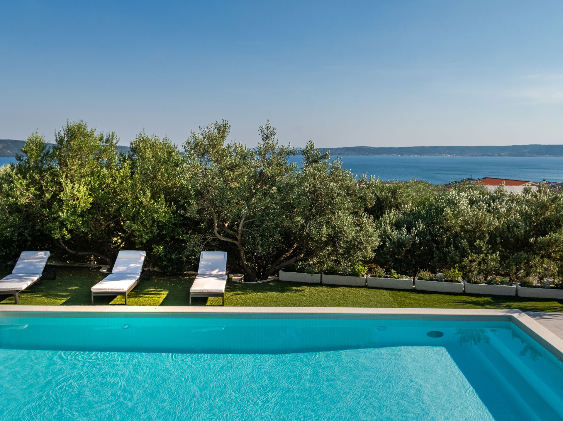Villa Maremonte with Pool