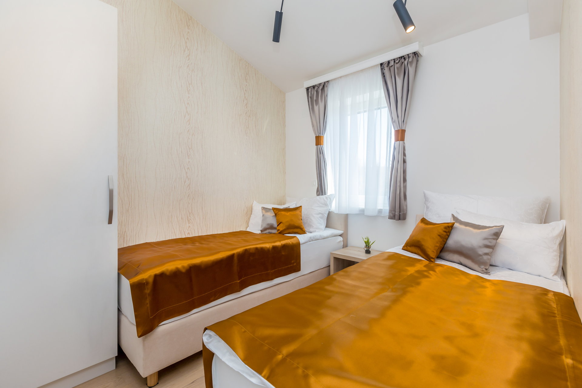 Luxury Villa Confidenza with Pool