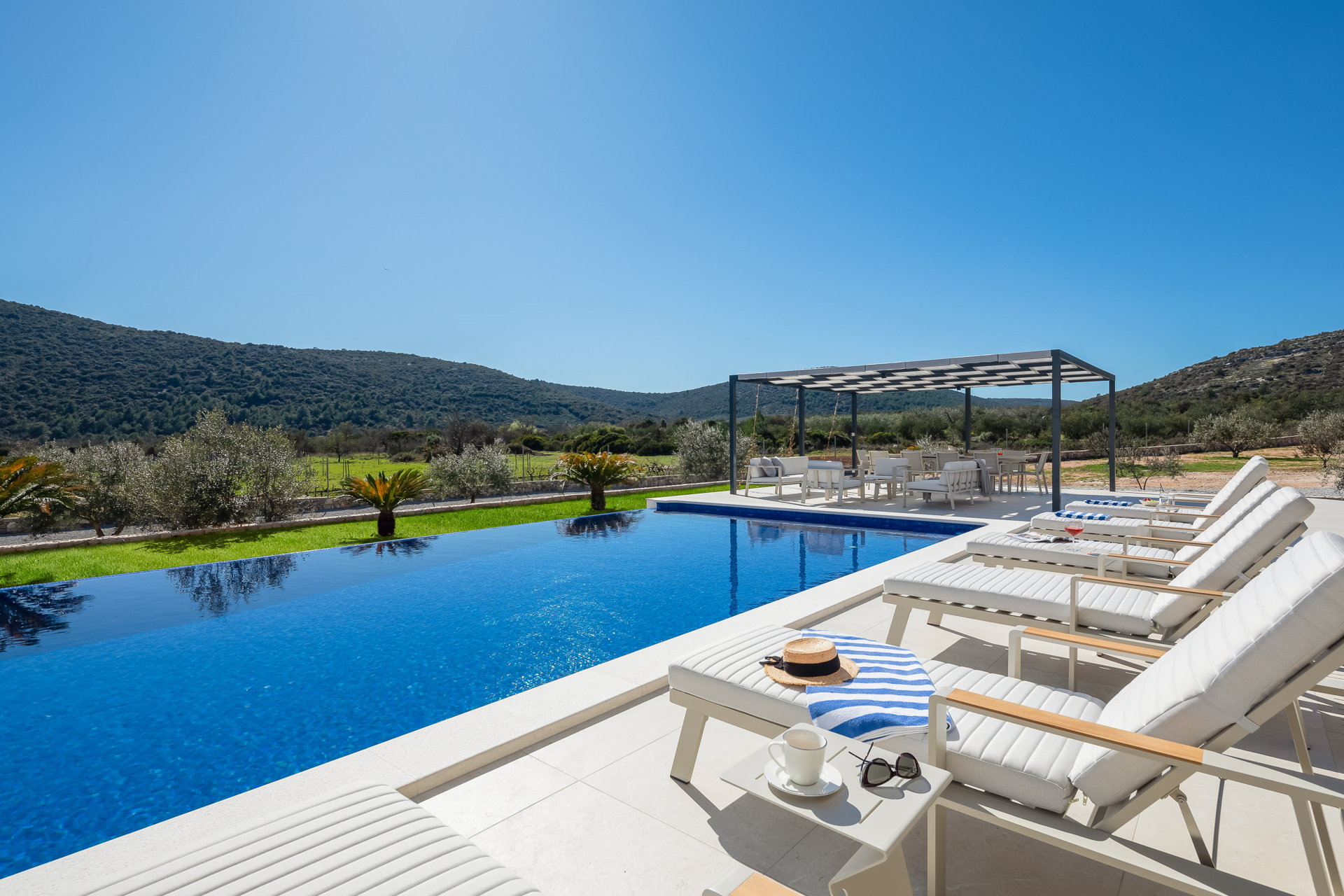 Villa Blue Hacienda with Pool